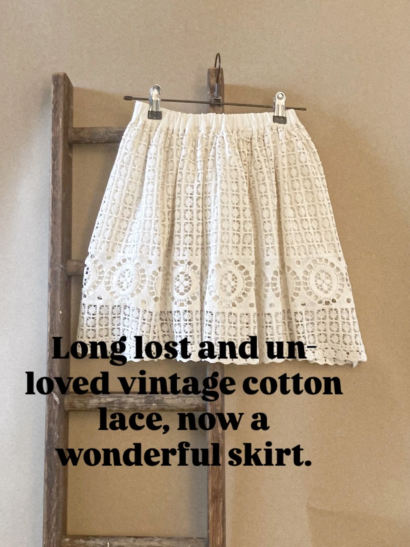 I just love this skirt, I wish there had been a big enough piece for adults! But the piece I had has perfectly created 3 skirts 40cm length which works for about ages 3 (wearing it a bit long) to 6 or 7 (depending how tall they are). I have 3 of thes