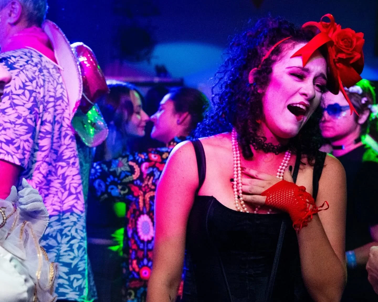 Just reliving a little bit of the crowd magic we created last summer during our Femininomenon performances! I am still not over from how much fun this experience was.
 
Did you go? What did you think? 

📸: @delaneylanhamm &amp; @jessknottphotography