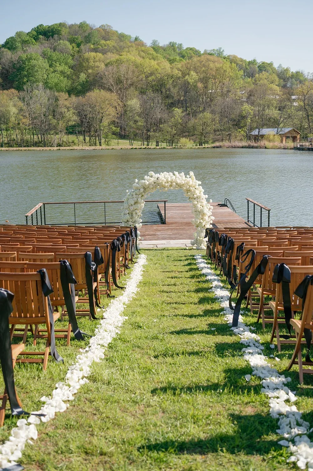southall farm and inn outdoor wedding ceremony site by the lake