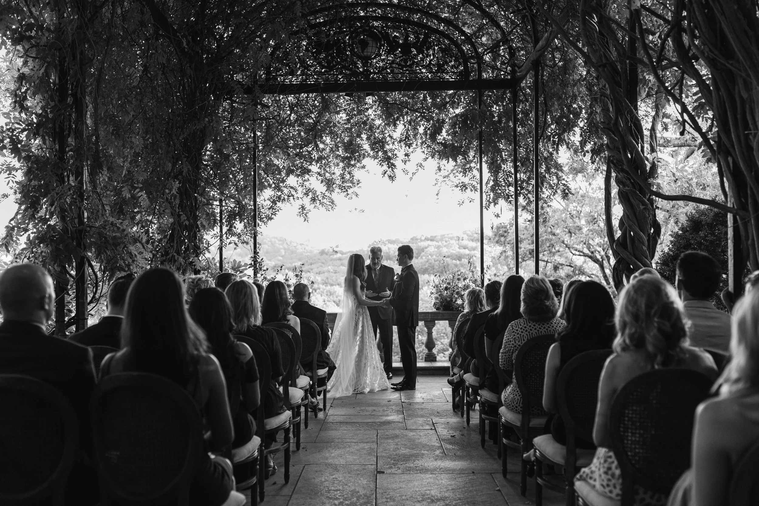 black and white photo of a wedding ceremony by a Tennessee wedding photographer