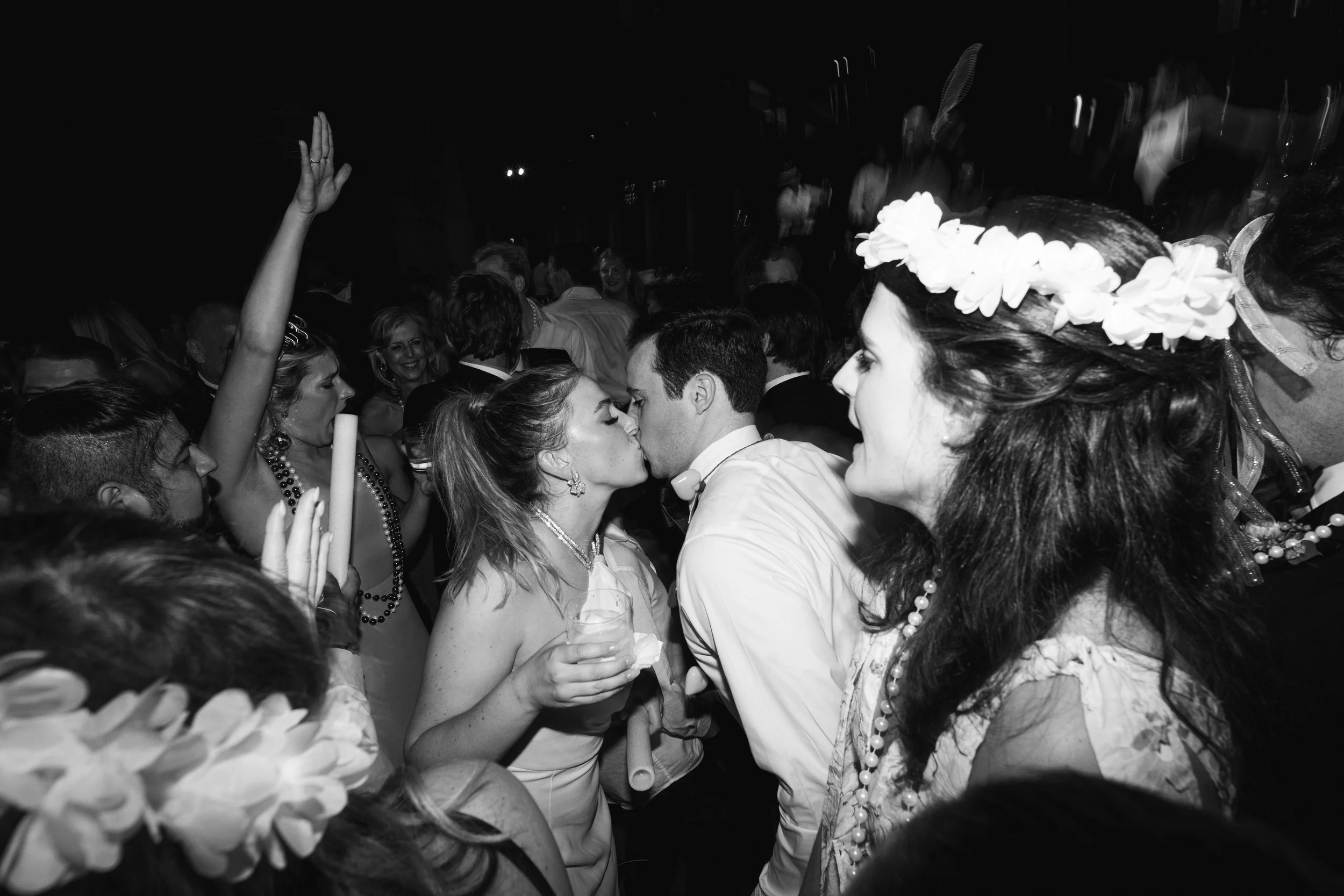 epic wedding reception at this country music hall of fame wedding in nashville