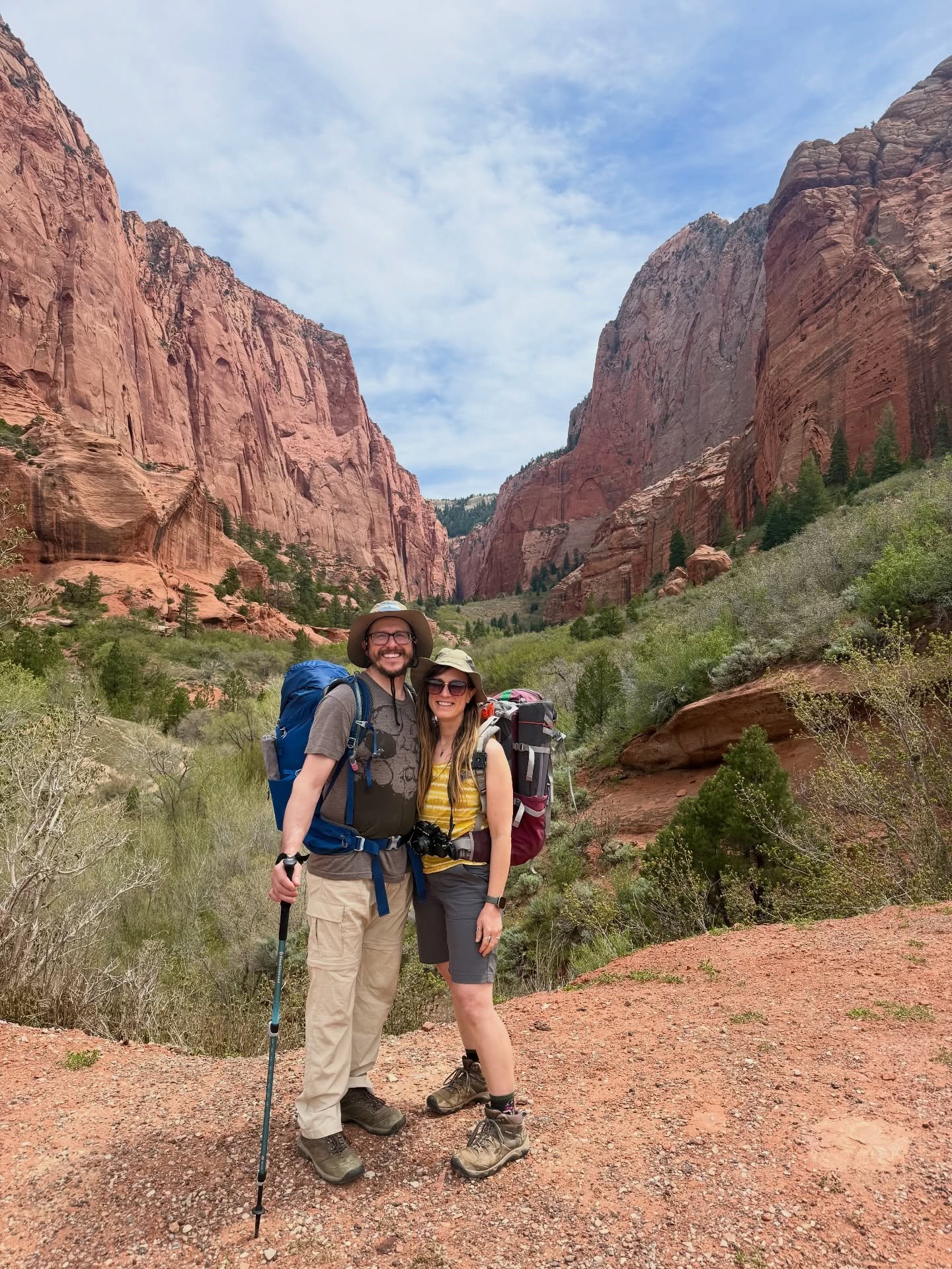 I AM BACK! 
Zion NP.
It&rsquo;s a place that still blows my mind. I fell in love with this place back in 2019 on a girls trip. I have been trying to ever since to experience and backpack the &ldquo;Traverse Trail&rdquo; which goes through most of the