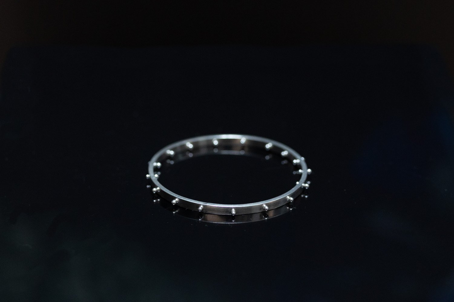 Sterling-Silver-Bangle-Bracelets-Balls-4.jpg