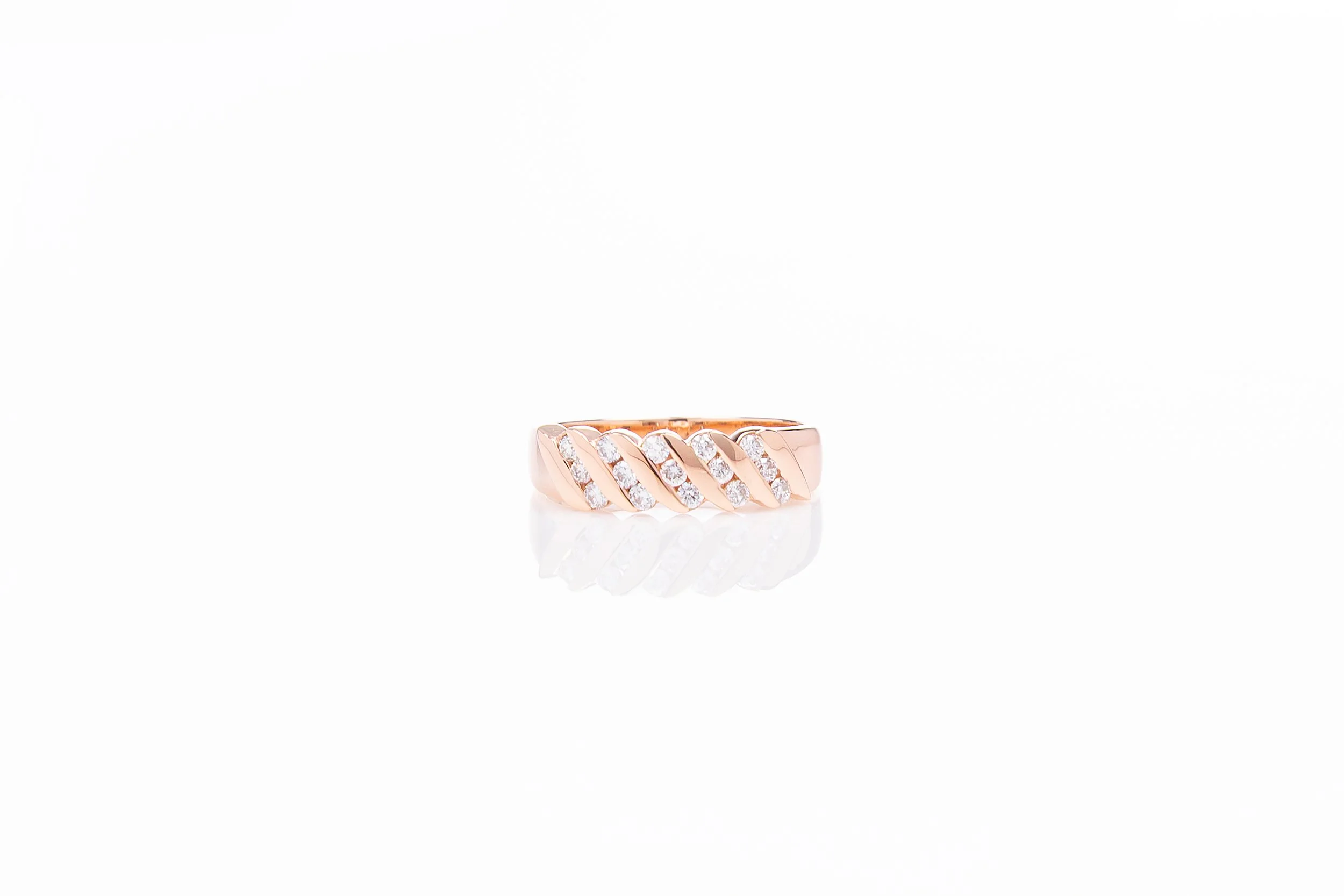 Vera Diamond Ring