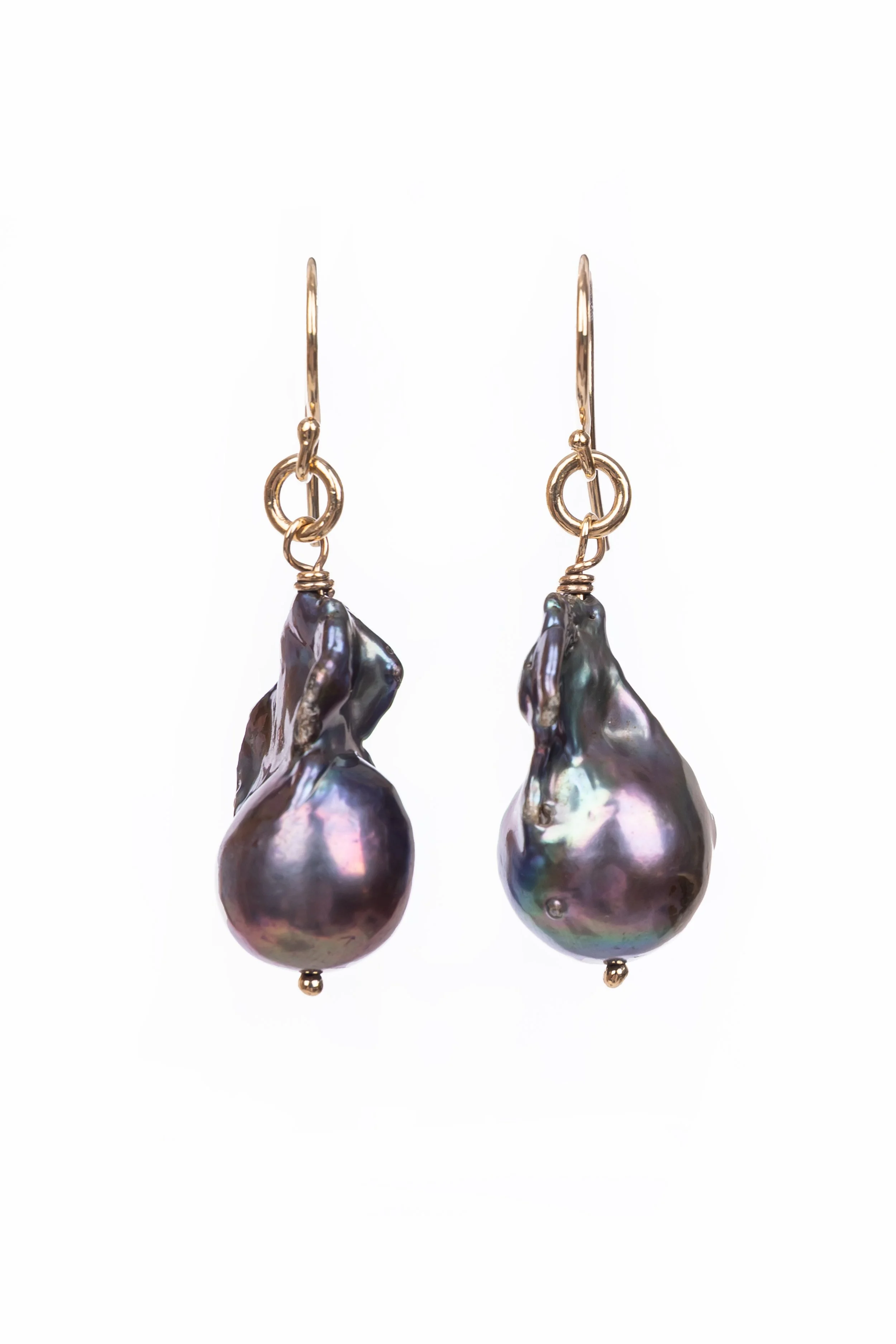 Irridecent Black Pearl earrings in solid 9ct gold.