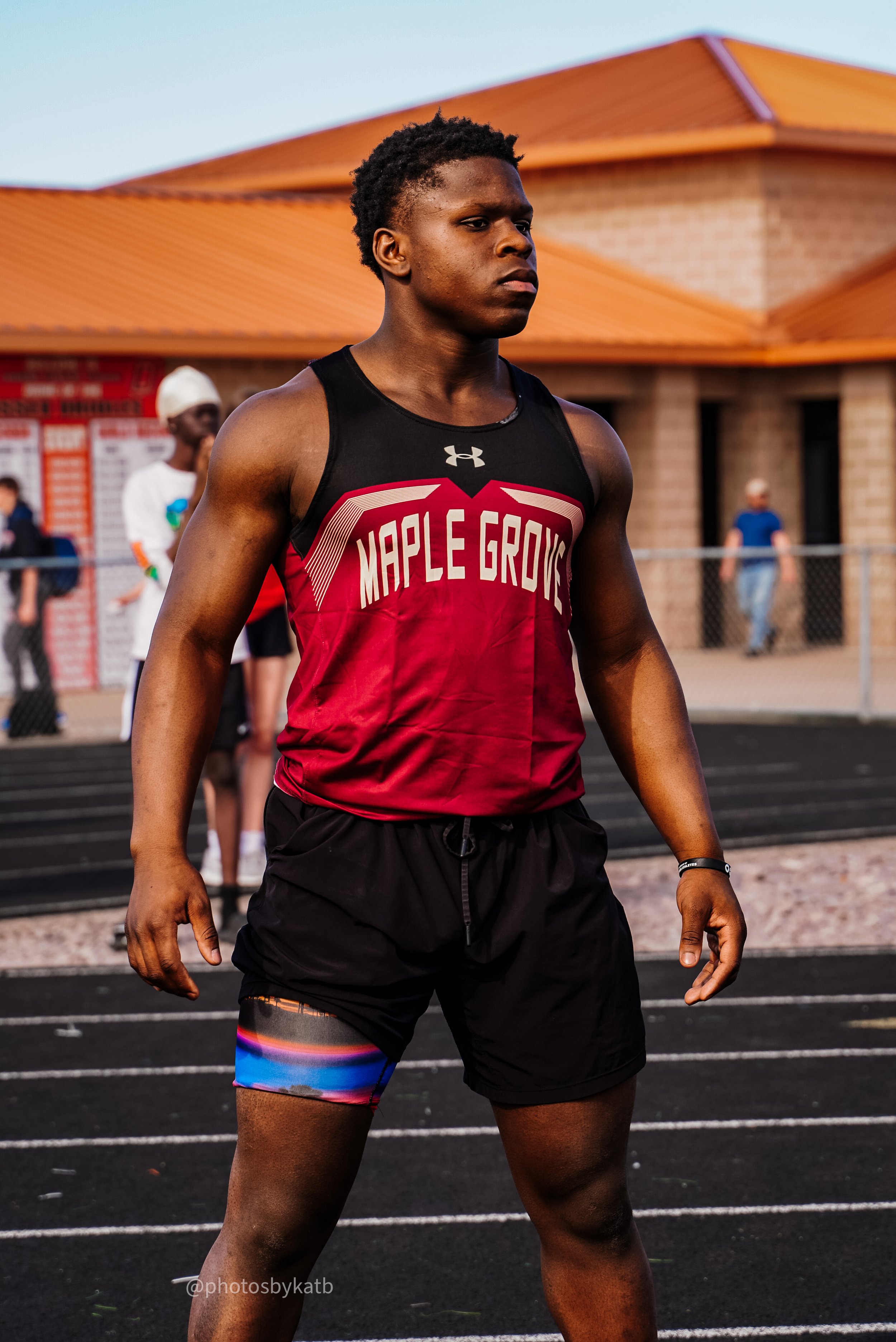 Track-17.jpg