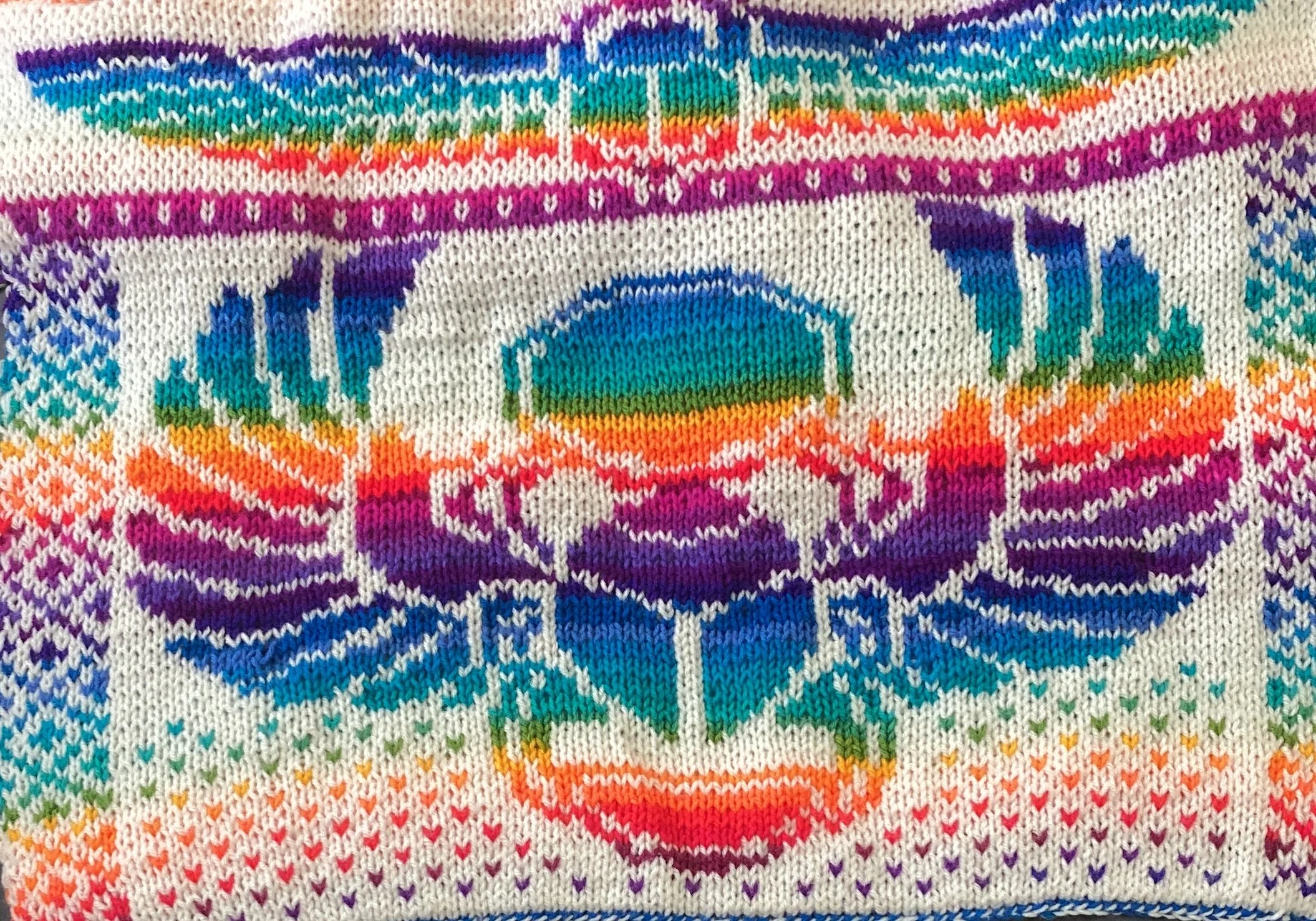 Khepera. Acrylic yarn. 24in x 24in. 2023.