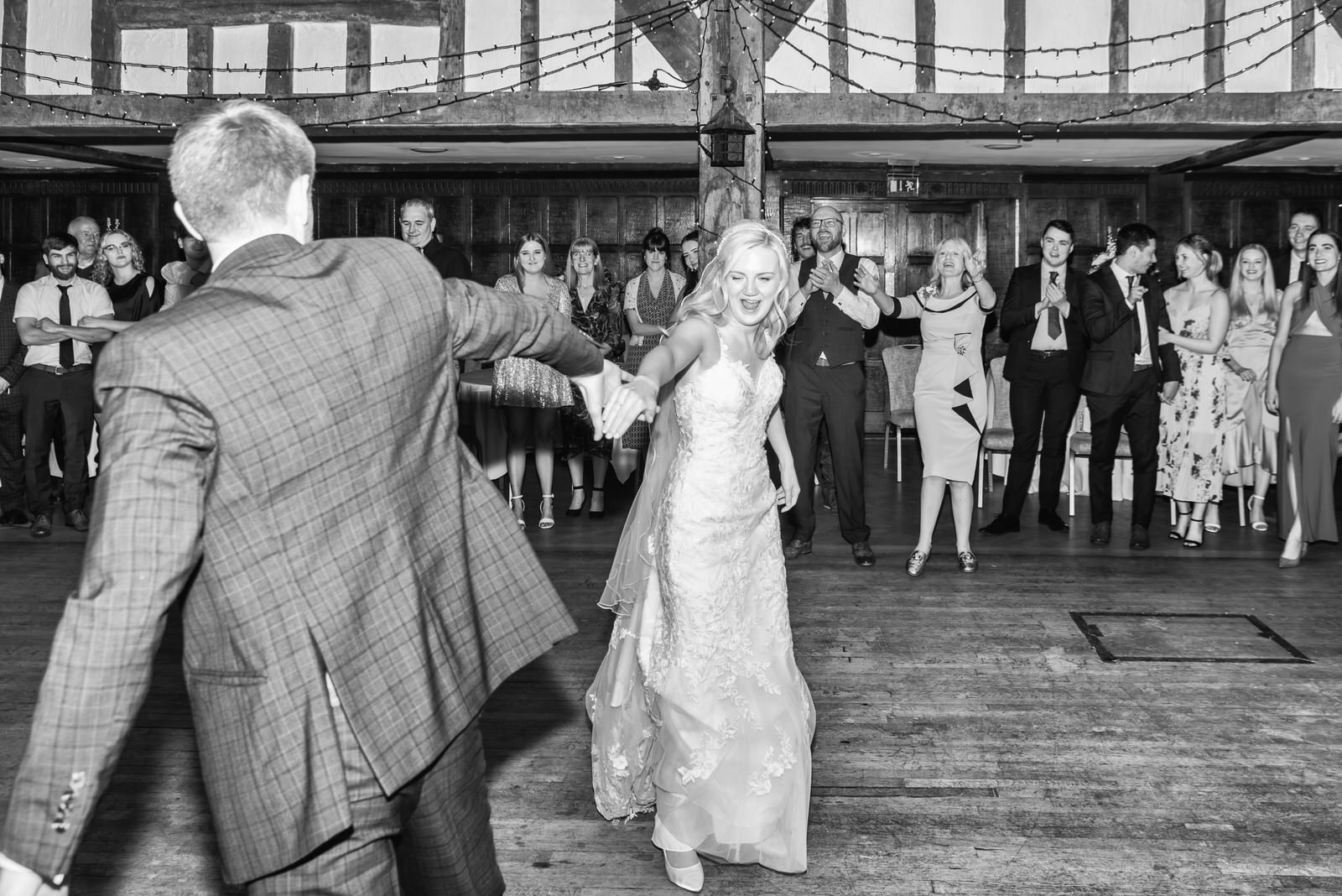 surrey-wedding-first-dance-moves.jpg