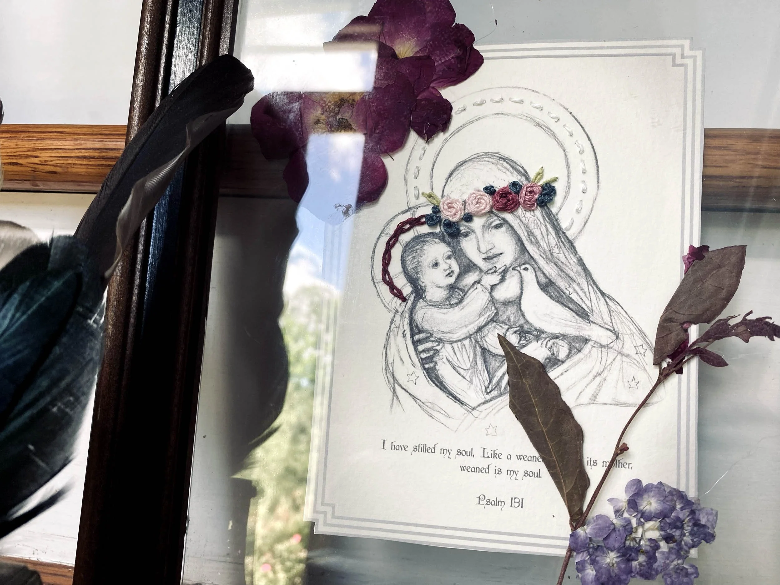 Crowning Mary - DIY Paper-Embroidery Madonna