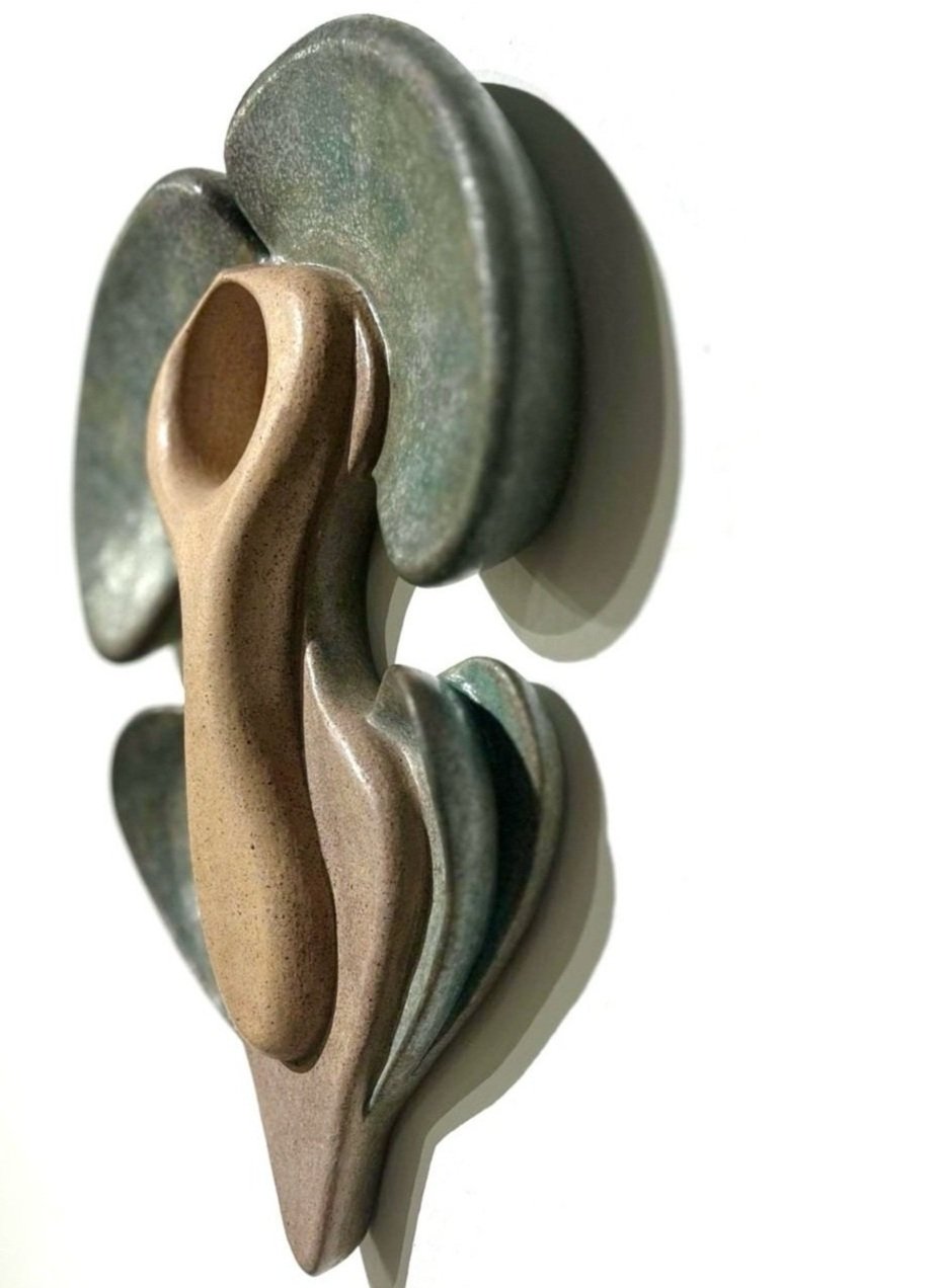 "Anatomía Emocional" ("Emotional Anatomy") - Side view.