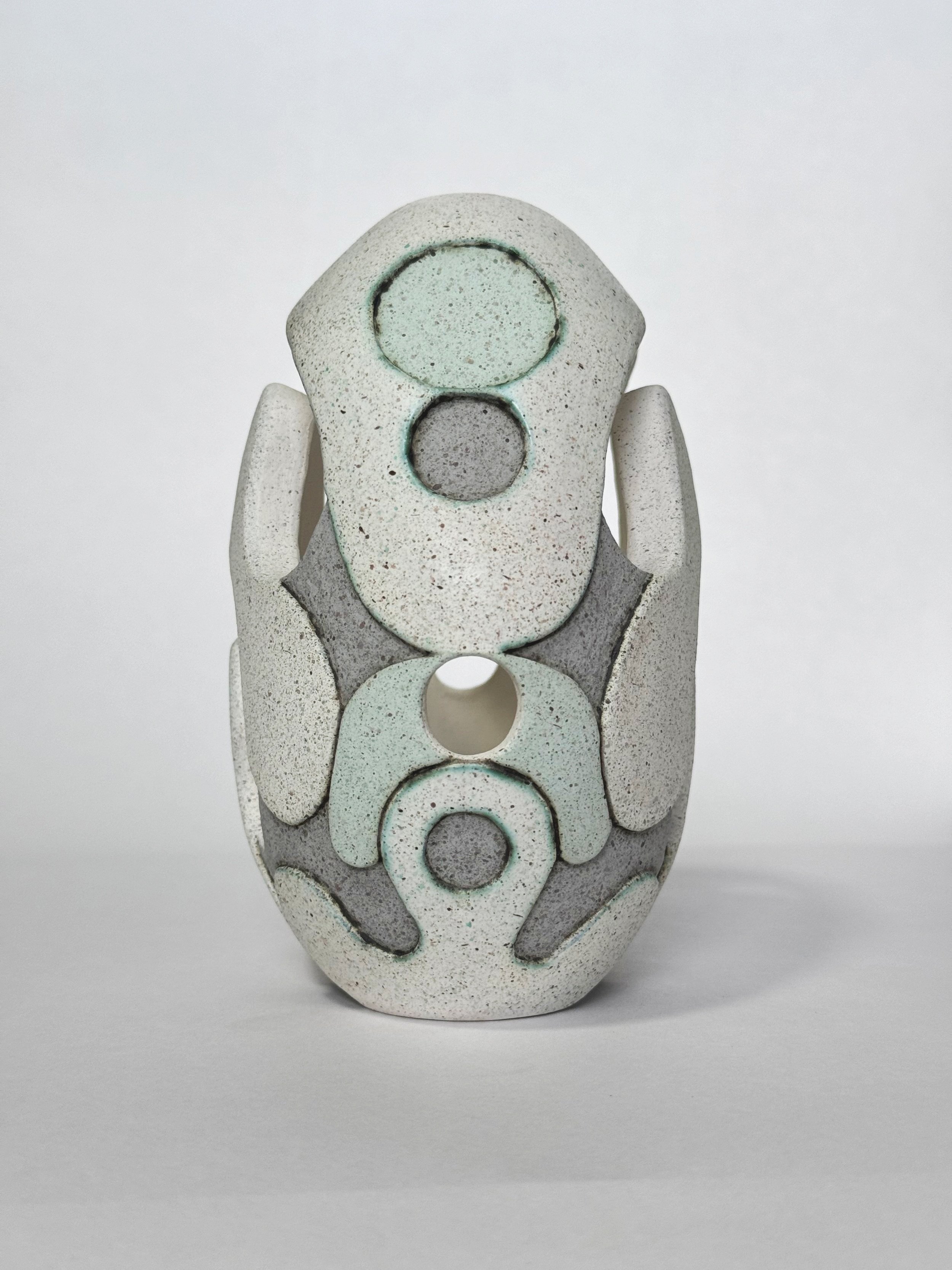 "Reflejo" ("Reflection") - Side View.