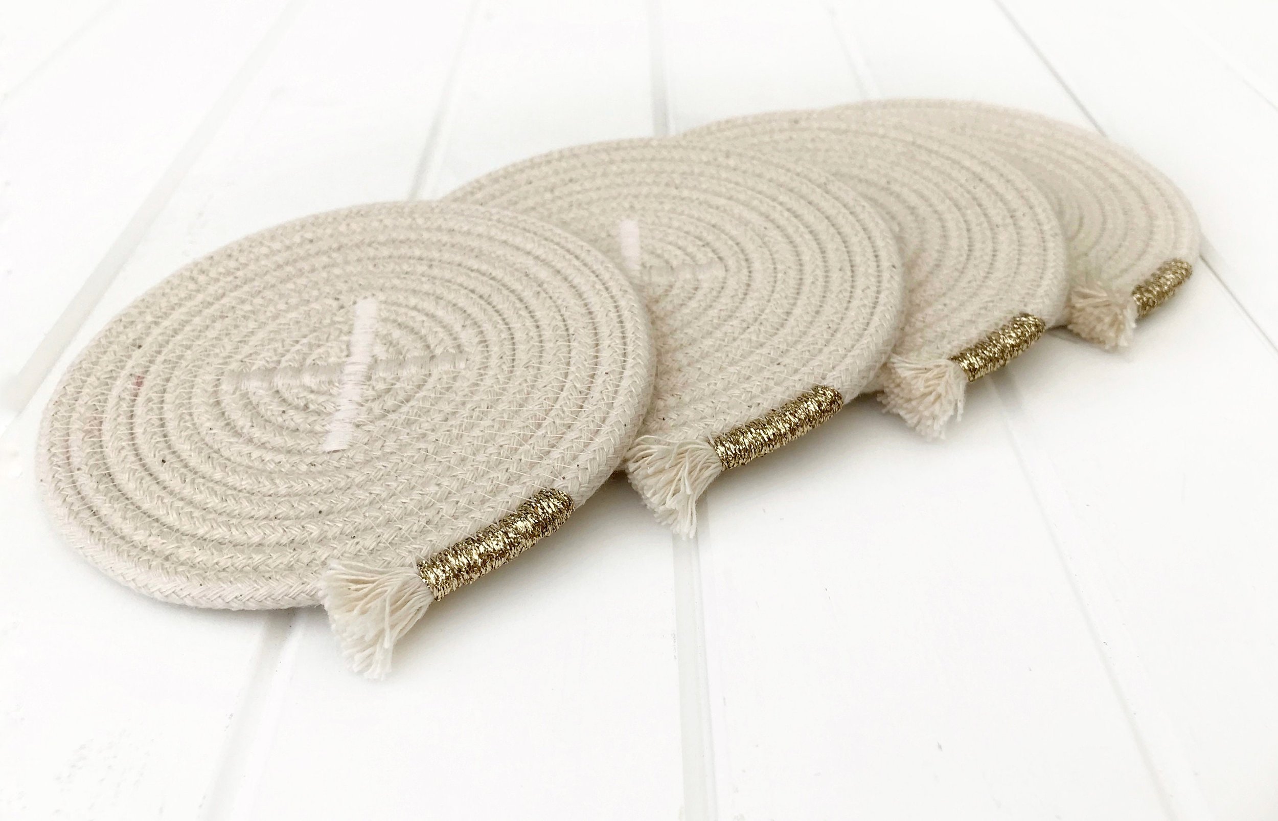 https://i.etsystatic.com/16175801/r/il/15e6f9/2743630143/il_fullxfull.2743630143_44dn.jpg