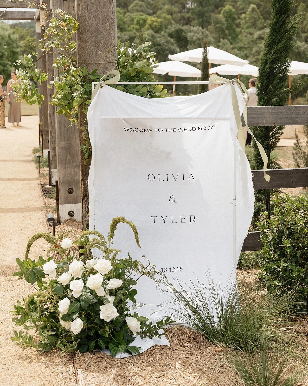 A Beautiful day spent with Liv + Tyler on Saturday. These wild summer storms are keeping us on our toes but one thing is true, the light was perfect when it counted and these two are IN LOVE 🌤️