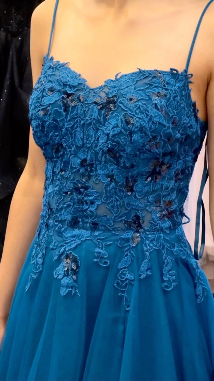 Gallery — Glitterati Prom