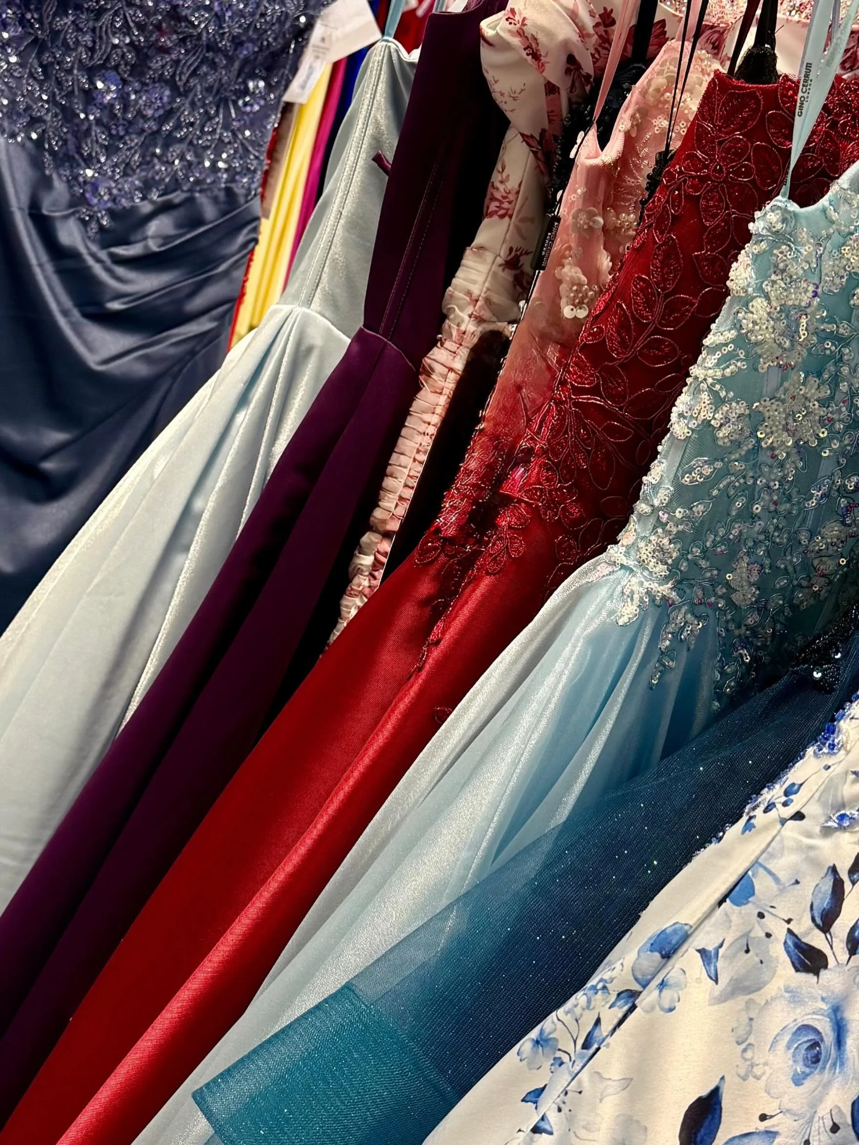 Prom27 - here we go again! Time to select next year&rsquo;s prom dresses for Glitterati Prom #choosingdressesforprom27 #andsoitbeginsagain #promdressmerrygoround #lovemyjob👗#amazingnewstyles