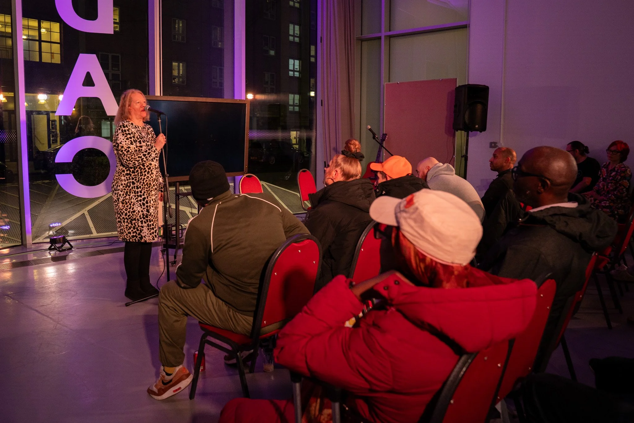 AHI ONE ROOF - Alice Horsley-45.jpg