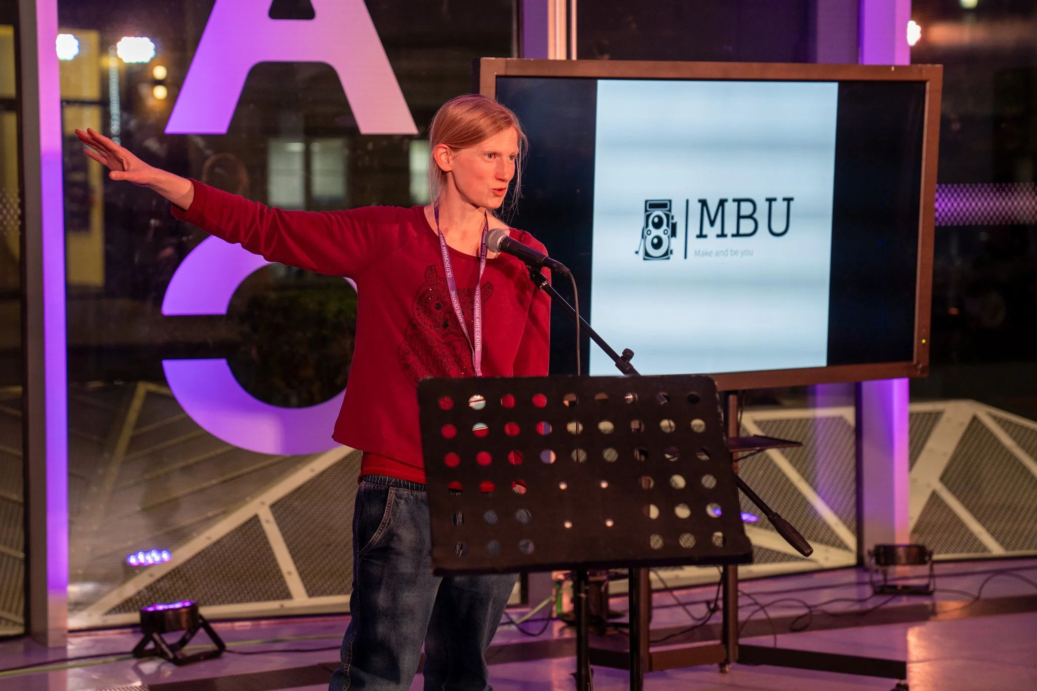 AHI ONE ROOF - Alice Horsley-98.jpg