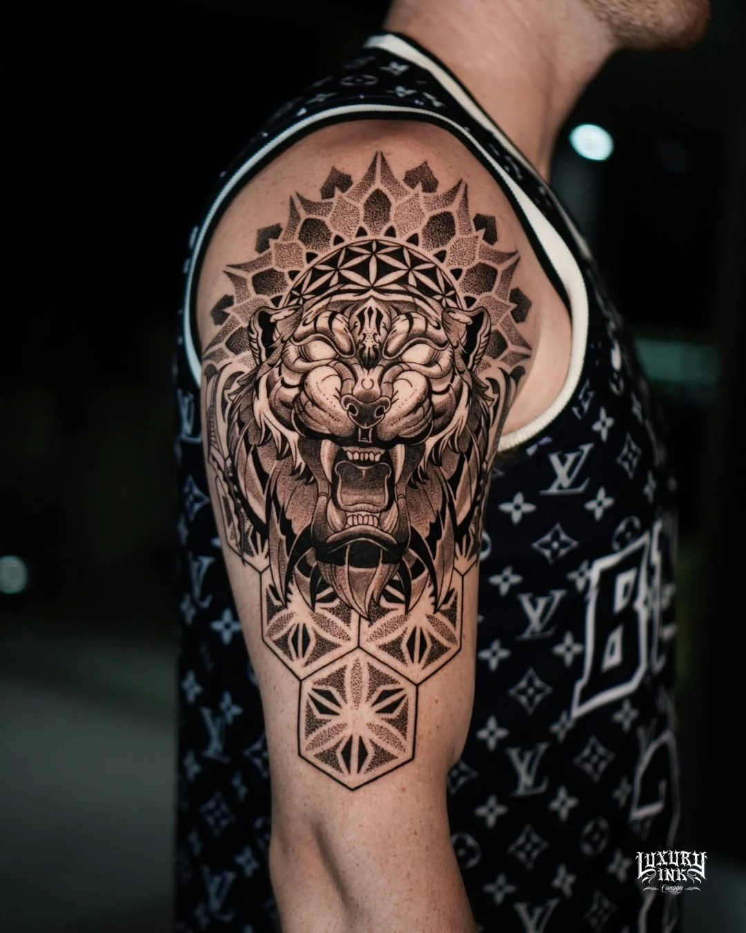 MANDALA, GEOMETRIC, POLYNESIAN