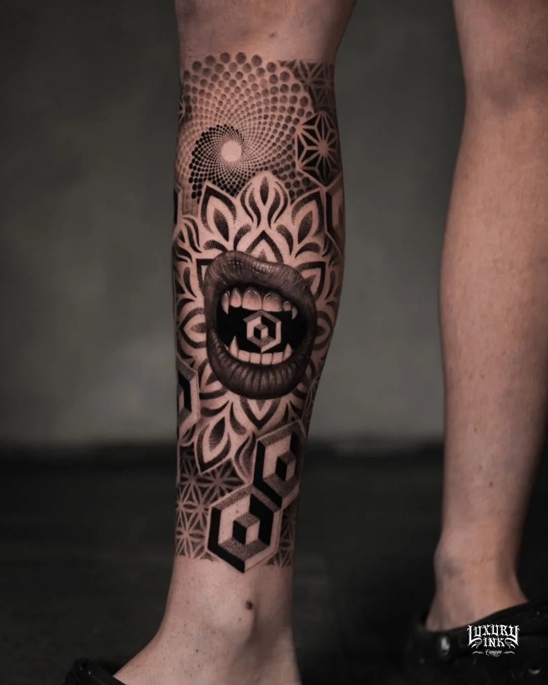 MANDALA, GEOMETRIC, POLYNESIAN 19.jpg