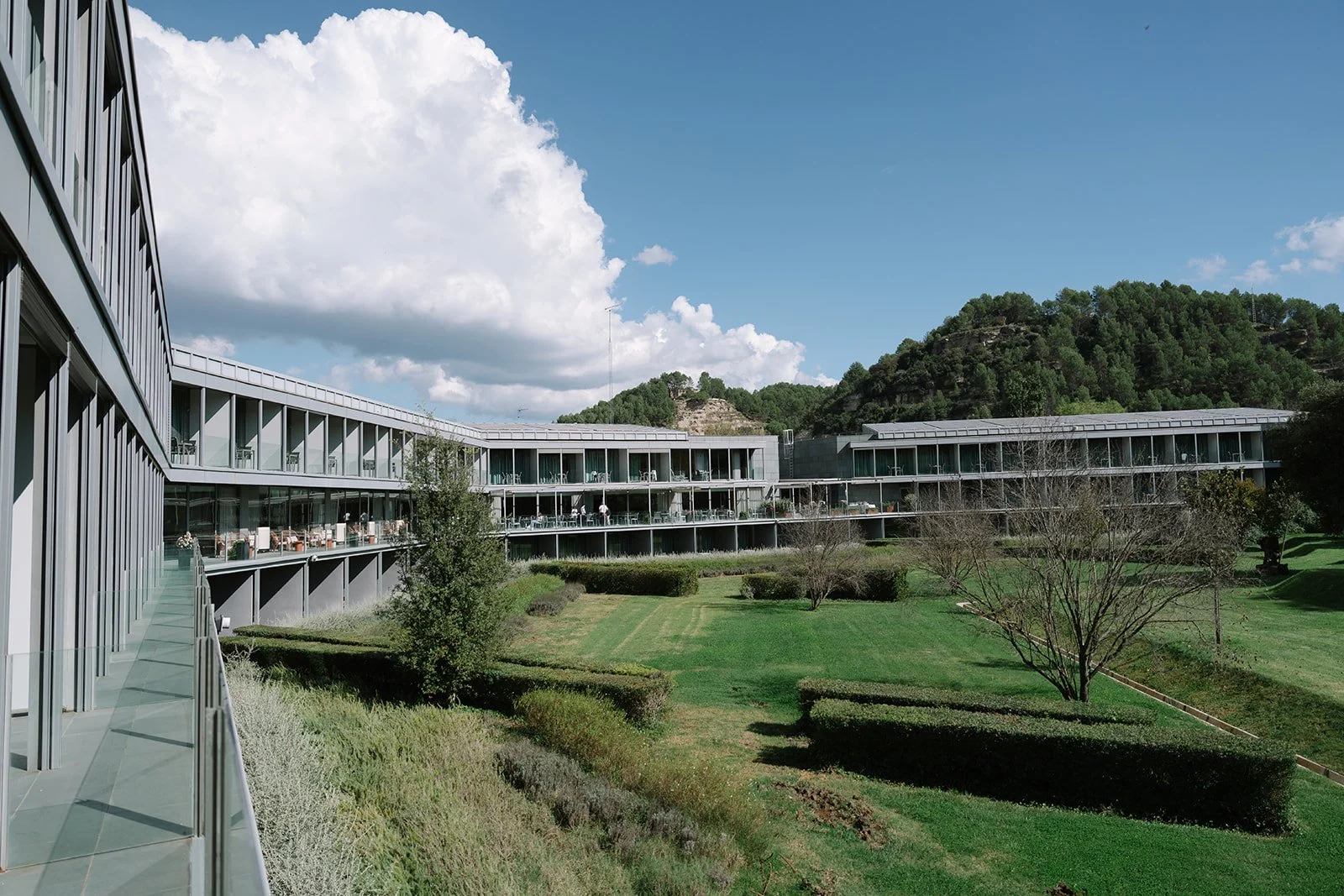 CASAMENT A MON SANT BENET-1.jpg