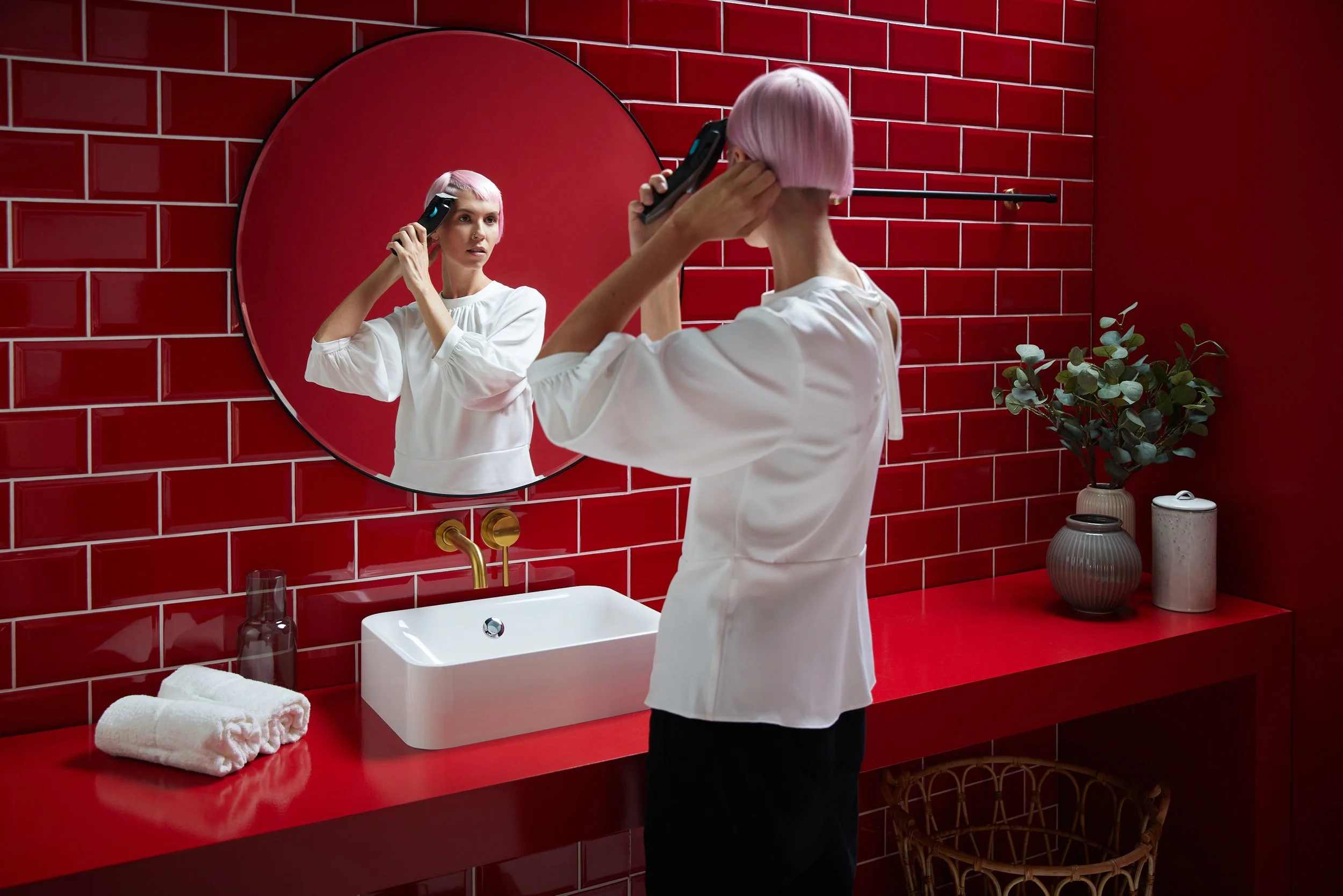 Red World In Use_4084edit1sm.jpg