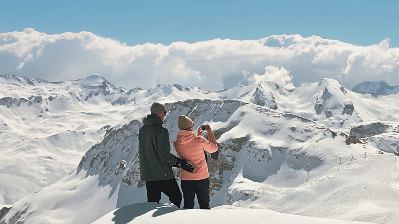 Inghams%20Ski%20with%20Titles.gif