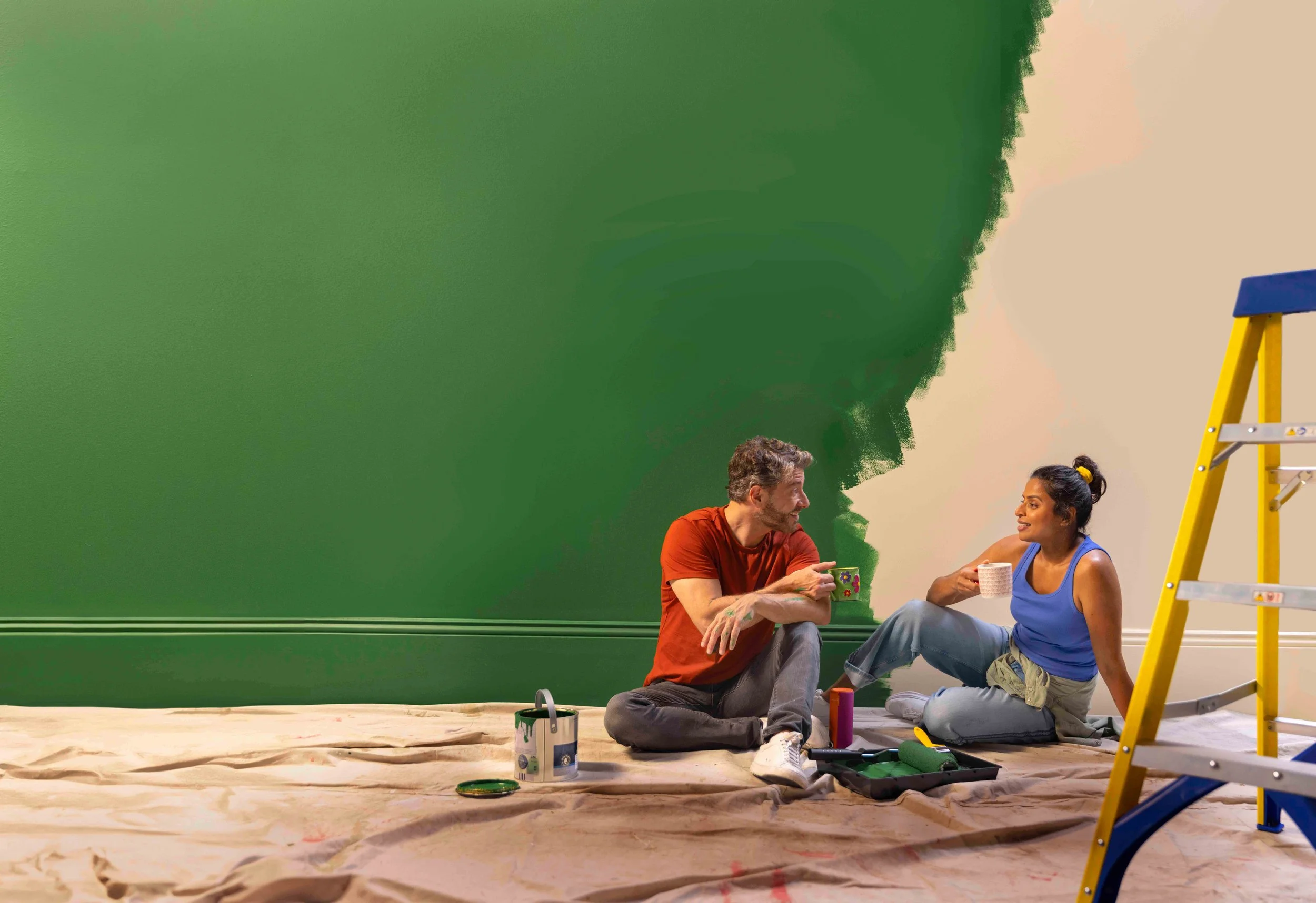 Aviva - Painting_Stills2.jpg