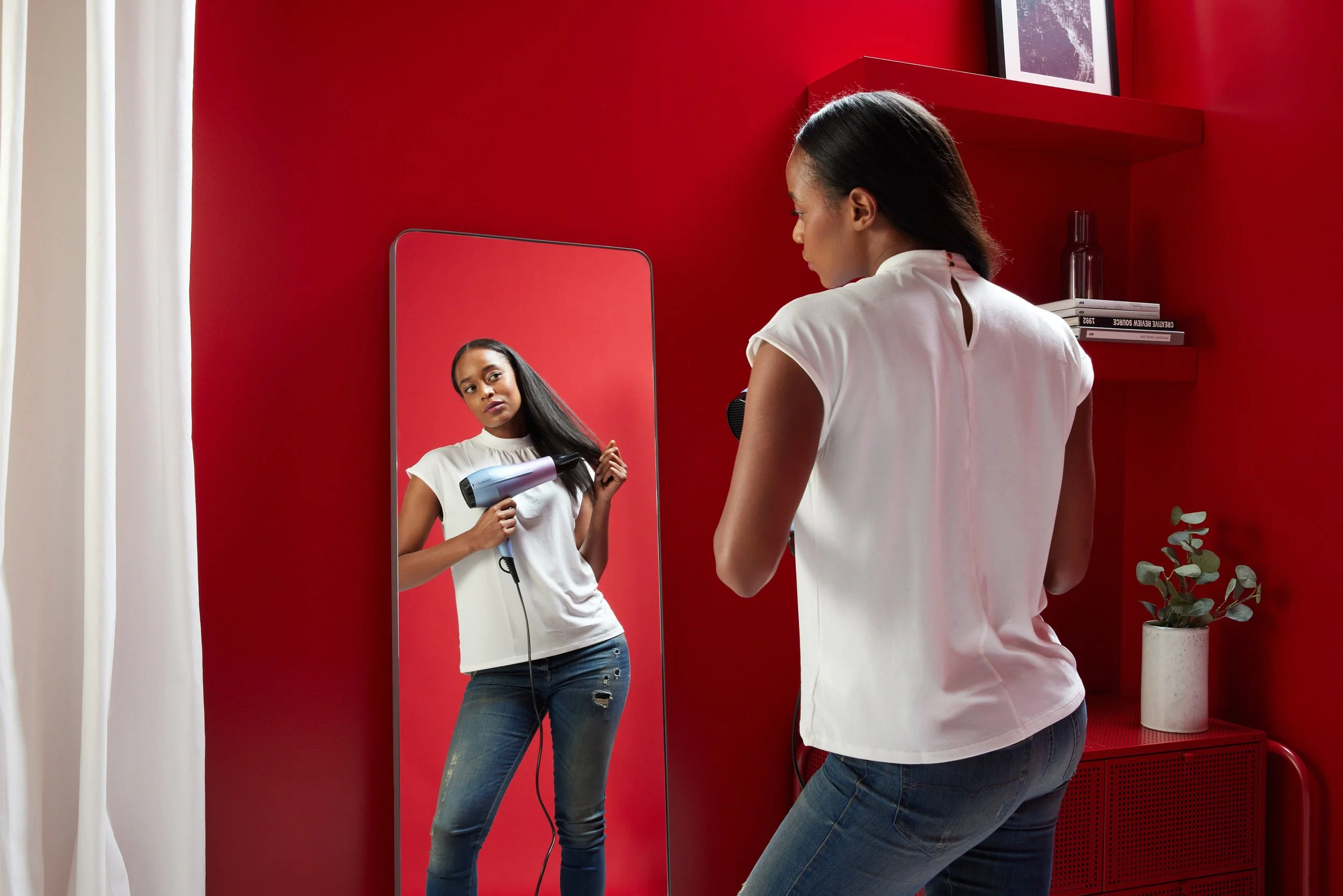Mineral Glow Hairdryer Con_2632edit1.jpg
