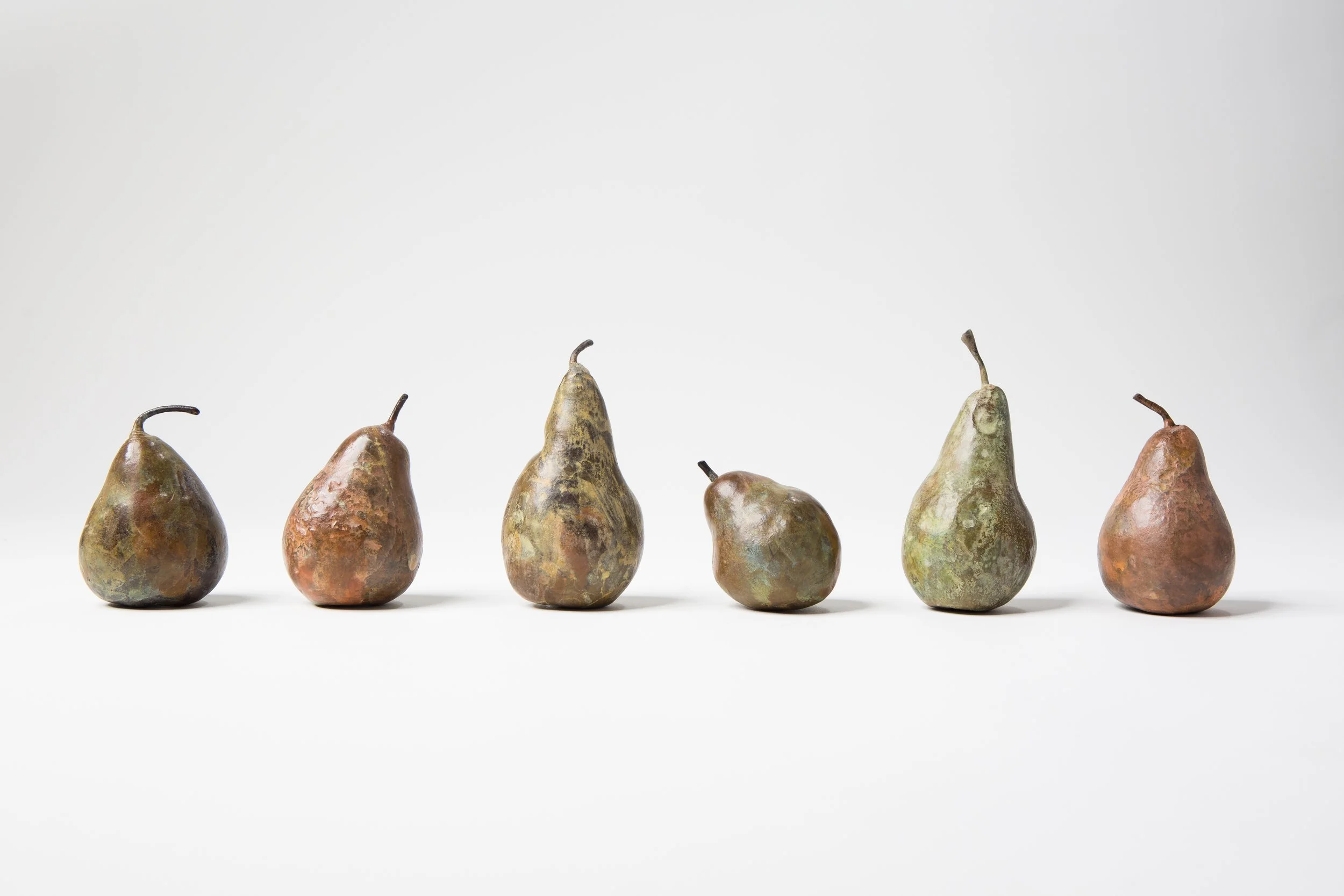 Pomarius_Bronze Pears_Line_19.jpg