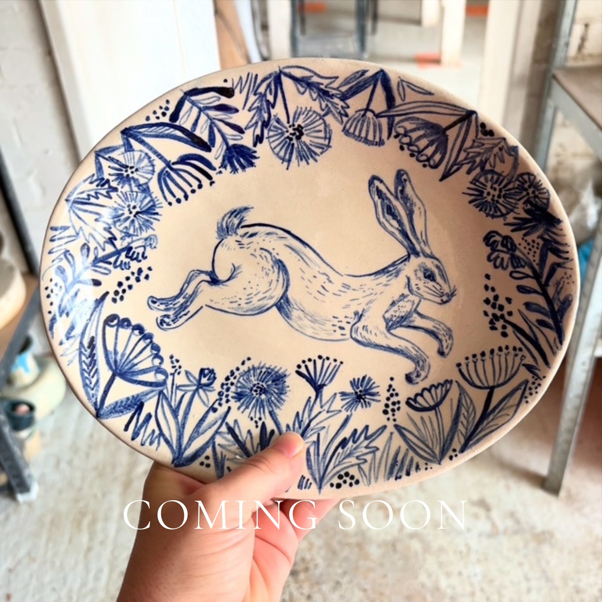 LAURA WINSTONE - MARCH HARE PLATTER