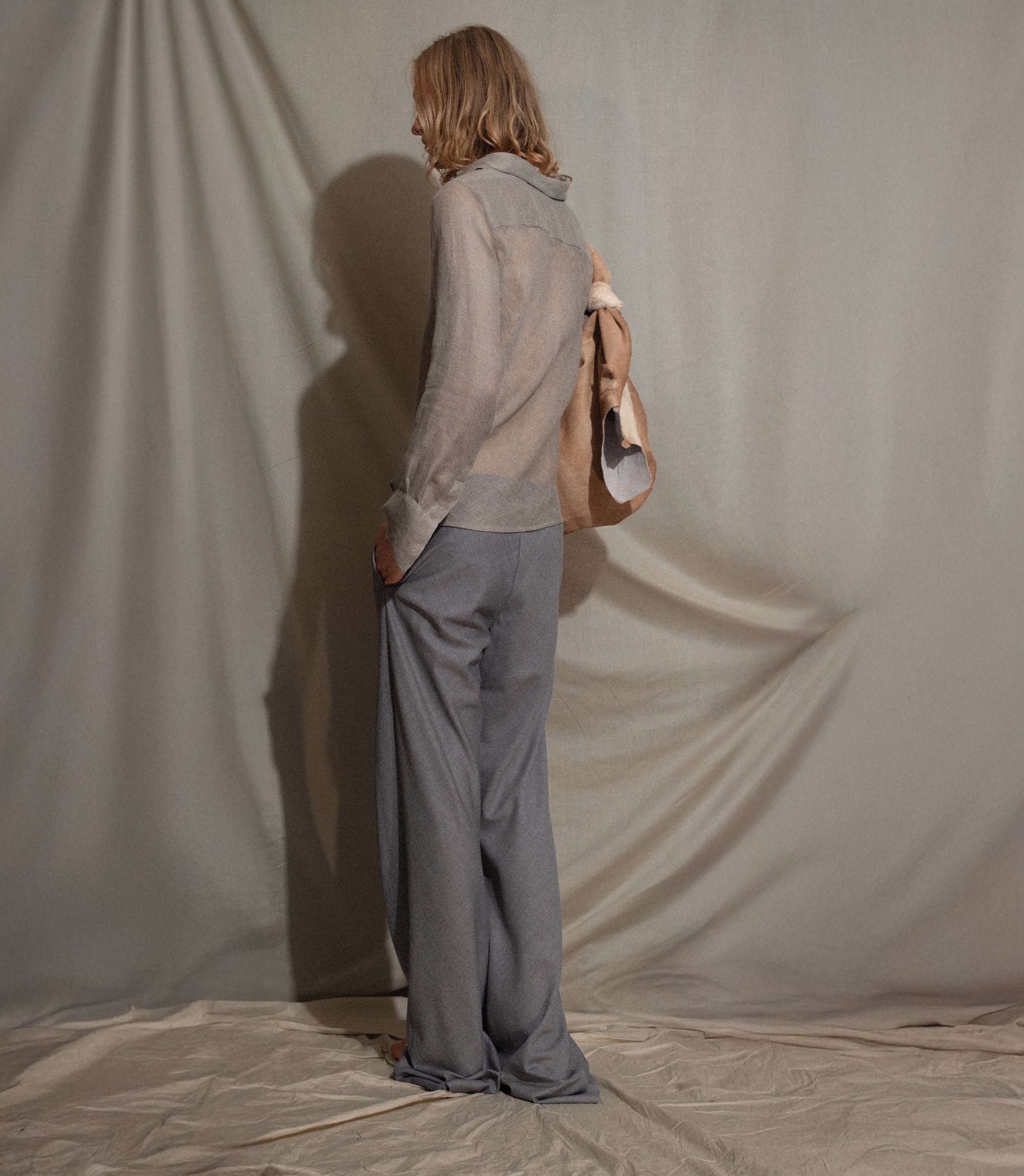 Website fullbody_0021_Generative Fill 33.jpg