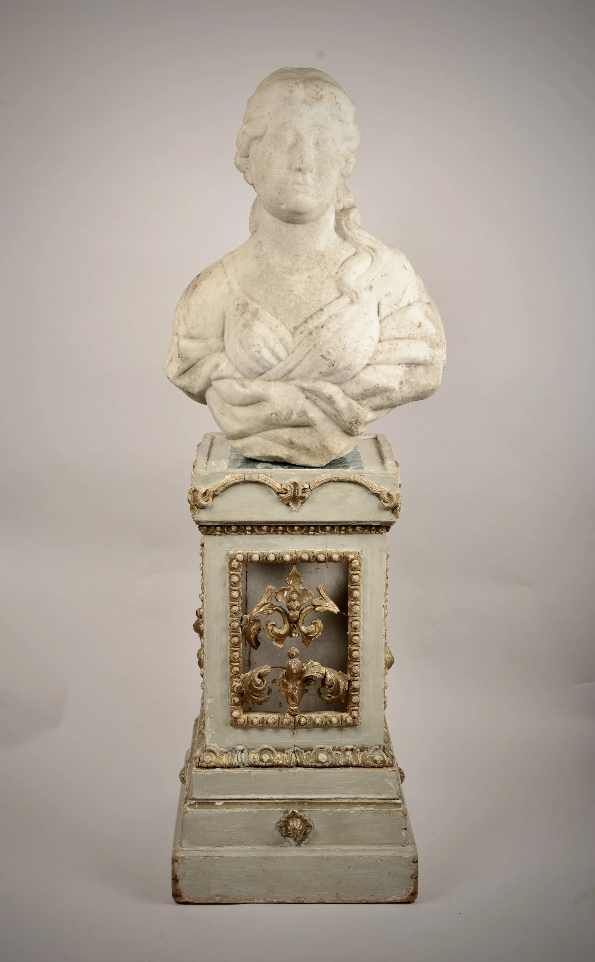 17th marble bust.jpeg
