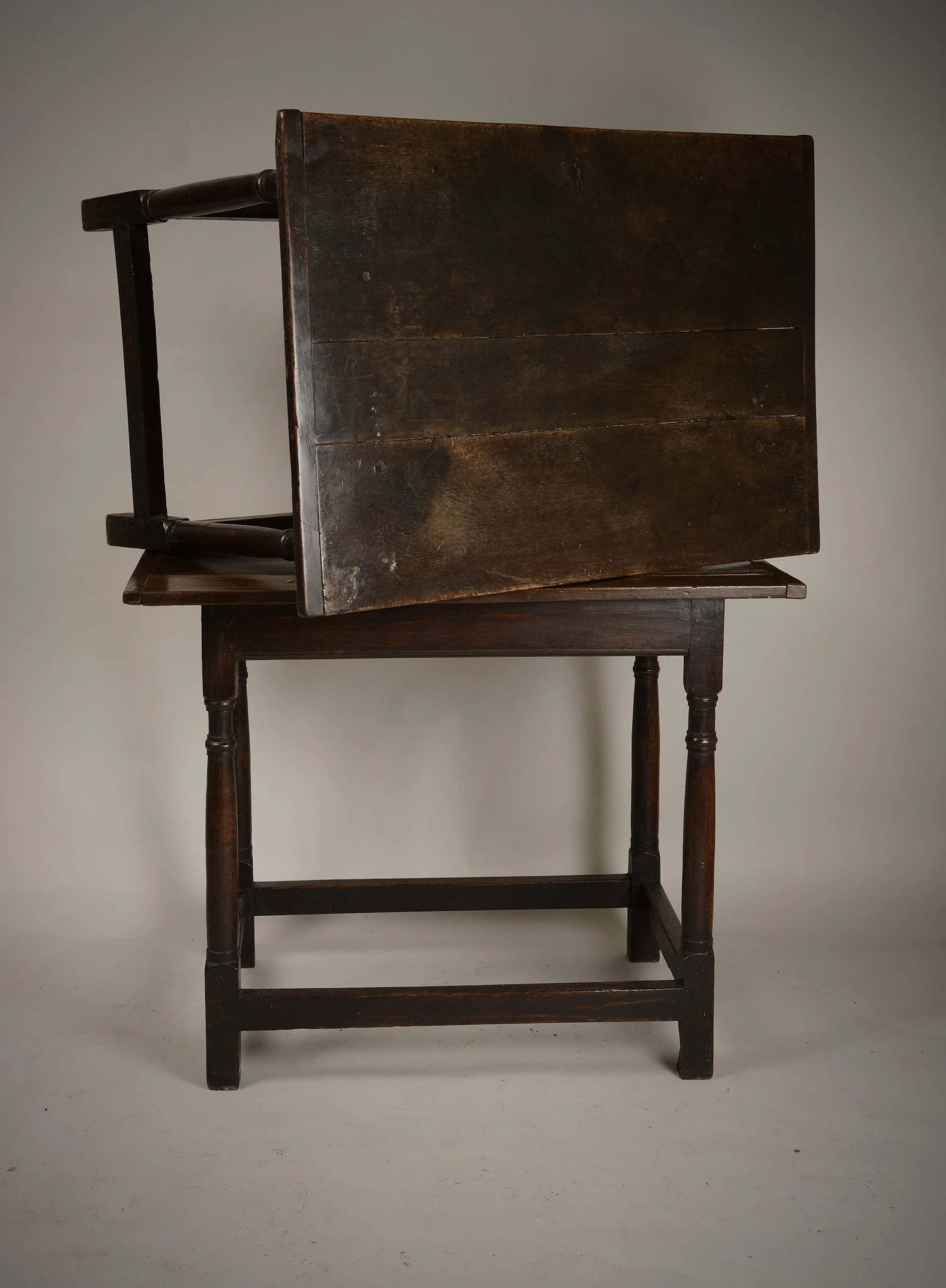 pair oof oak tables e.jpeg