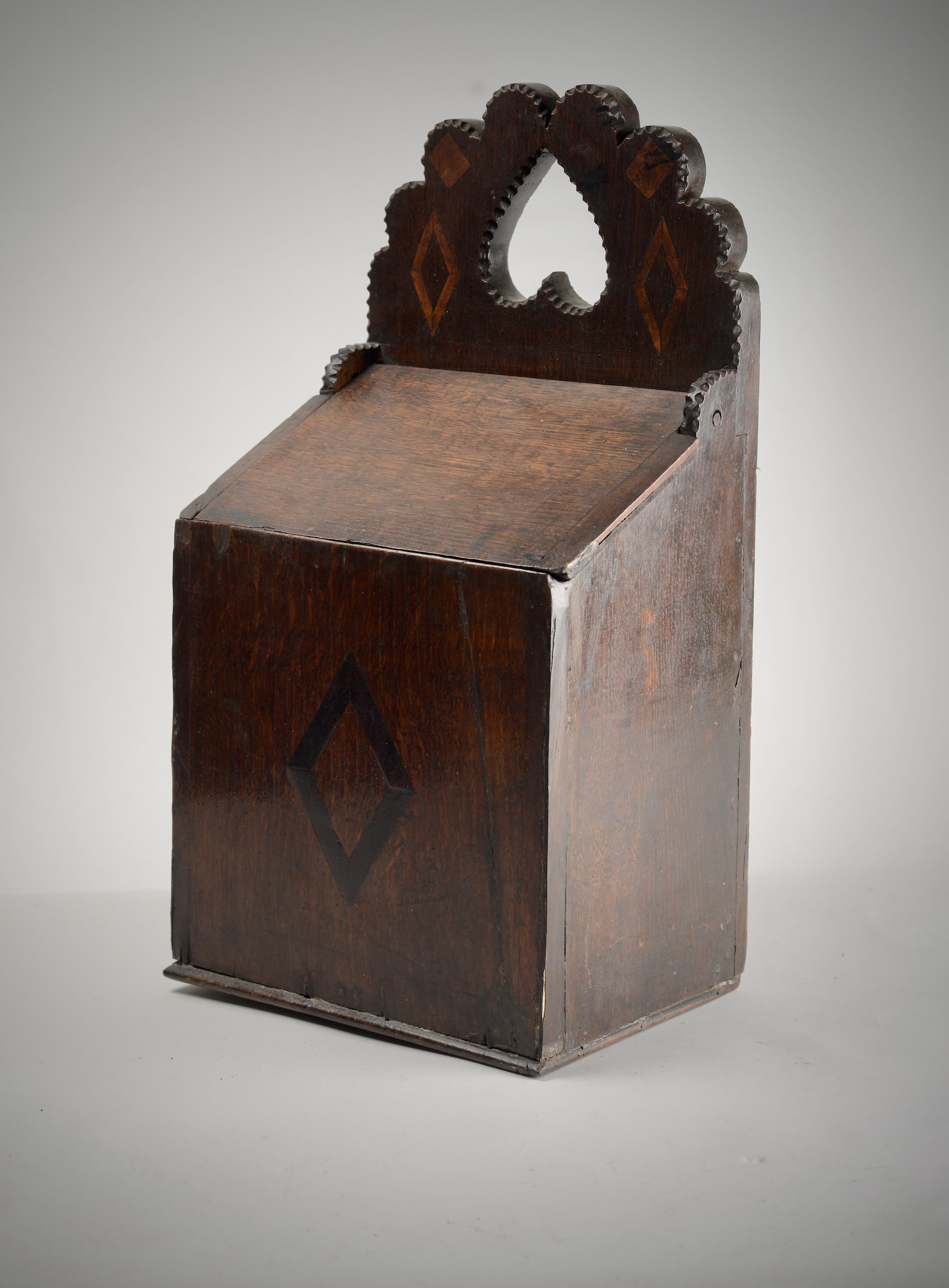 salt box a.jpeg