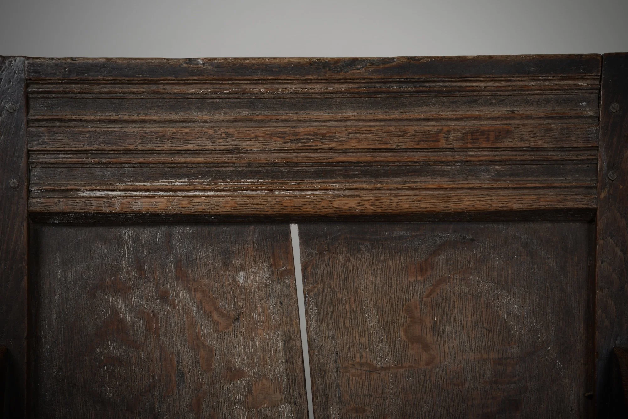 elizabethan chair c.jpeg