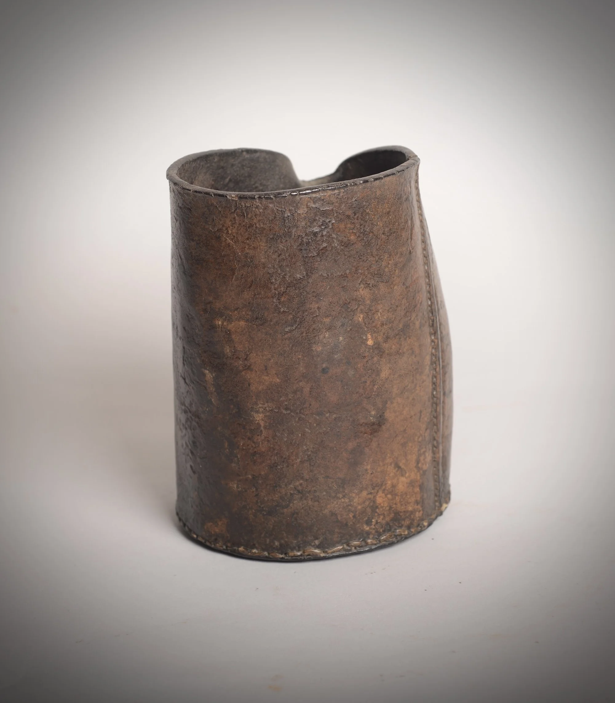 leather bottlejack c.jpeg