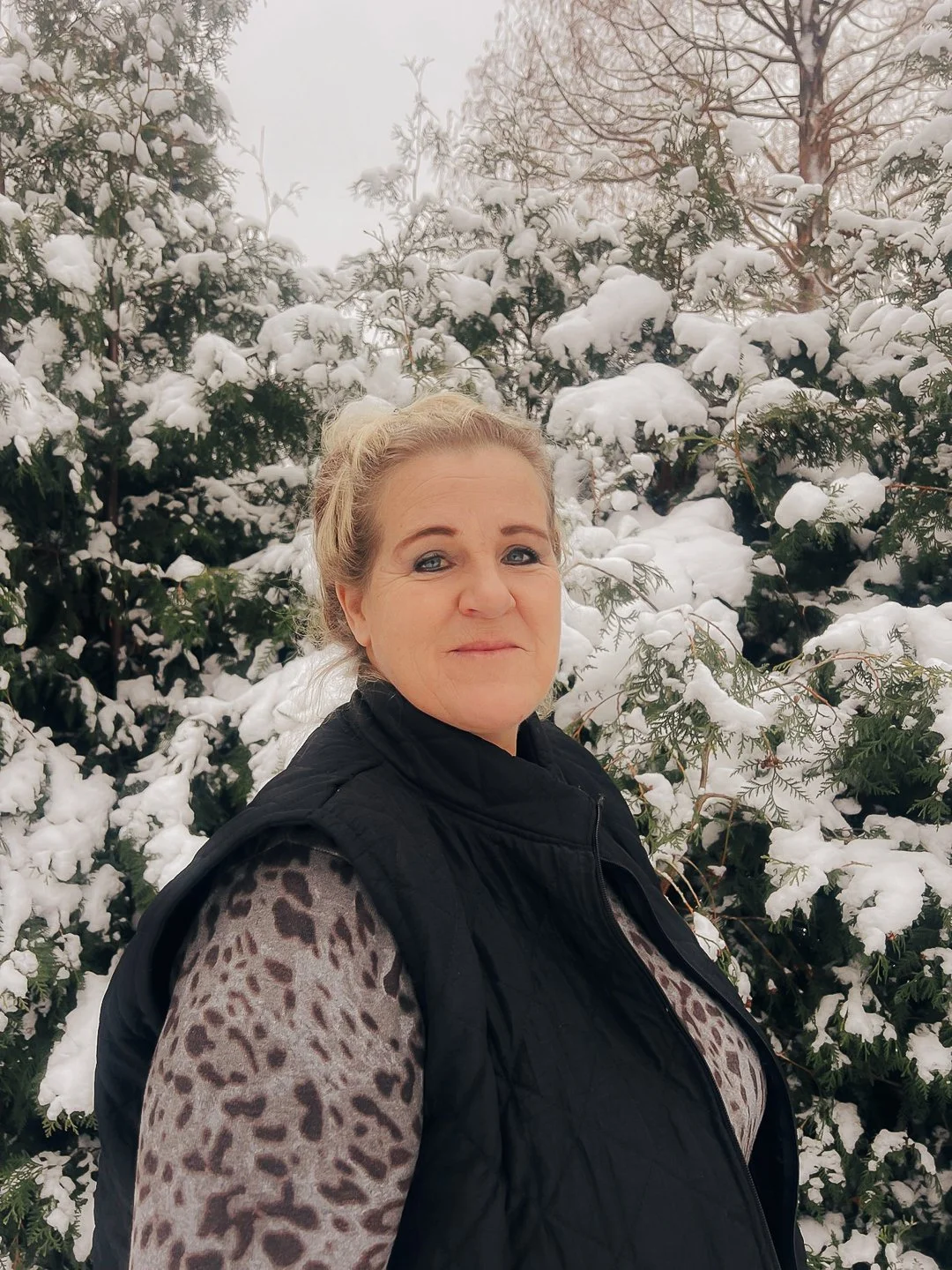 ebf83120-9fc4-49df-bdc7-8684d36e9cd4 Emmelie.jpg