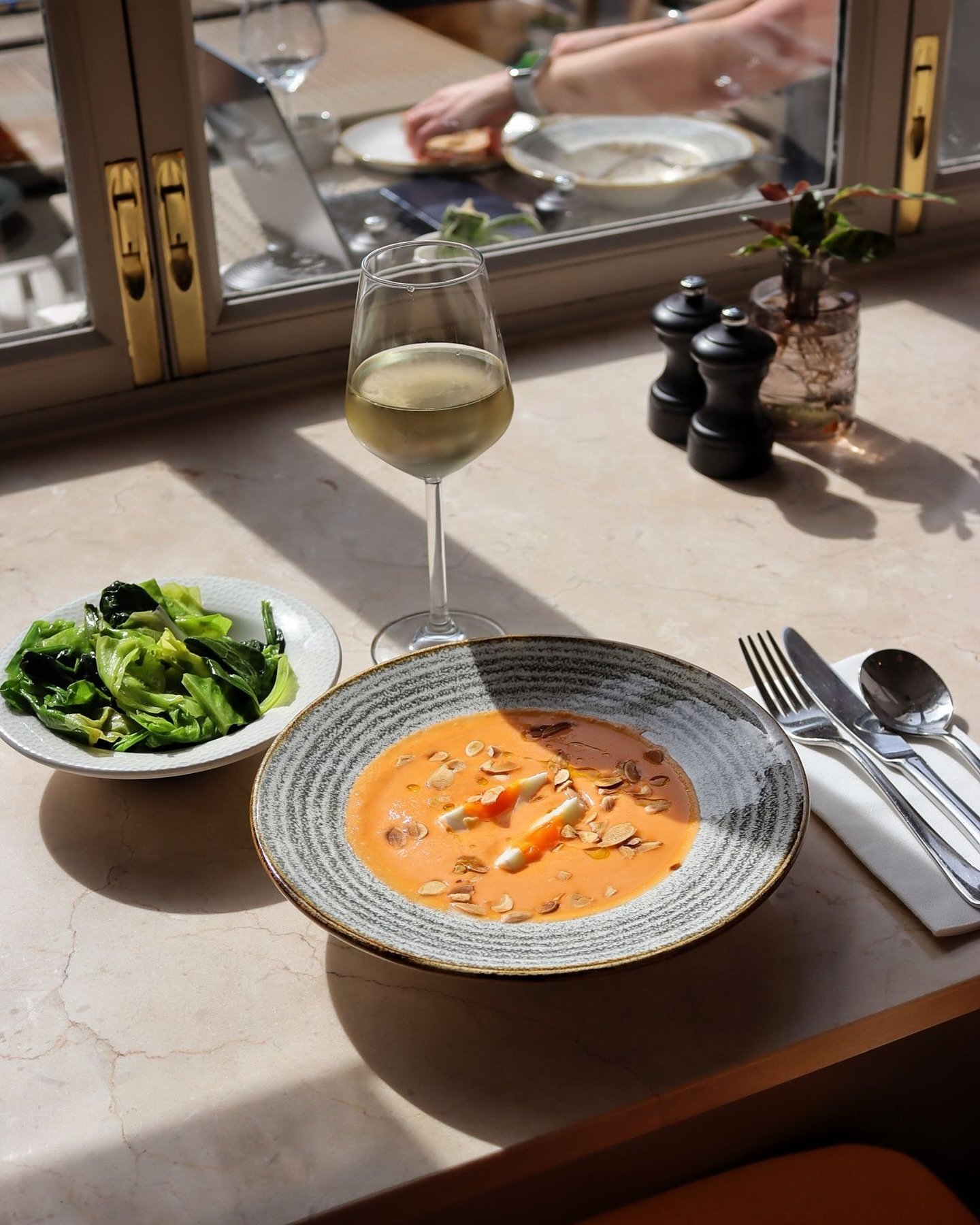 Lunch for one never looked so good ☀️ Our new Salmorejo - chilled tomato soup with a hard-boiled egg &amp; almonds - the perfect spring starter or main served with a side of seasonal greens.
.
.
.
.
#EnglandsGrace #londonrestaurants #londonlife #lond