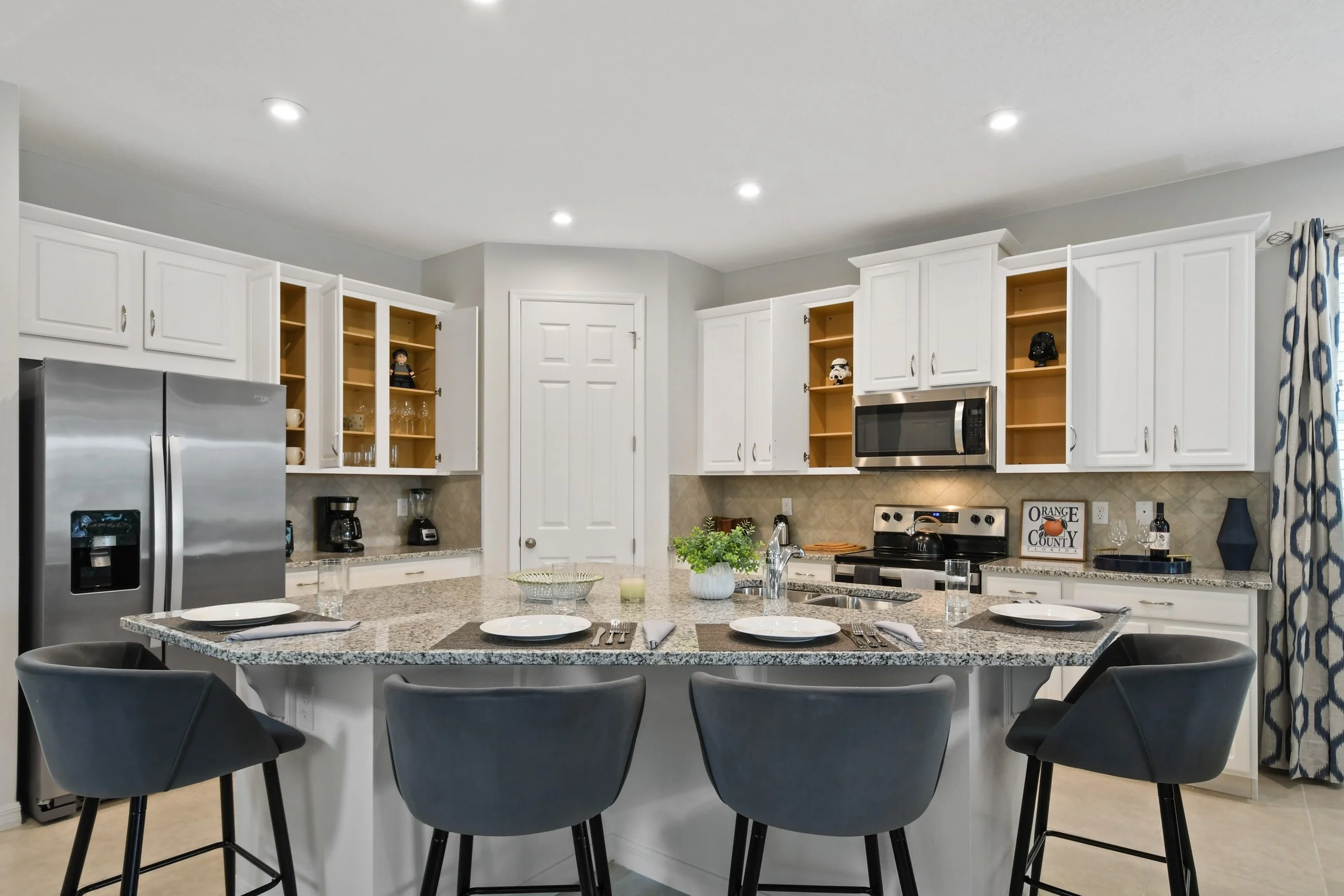 8907 Caroline Bay Court - 10.jpg