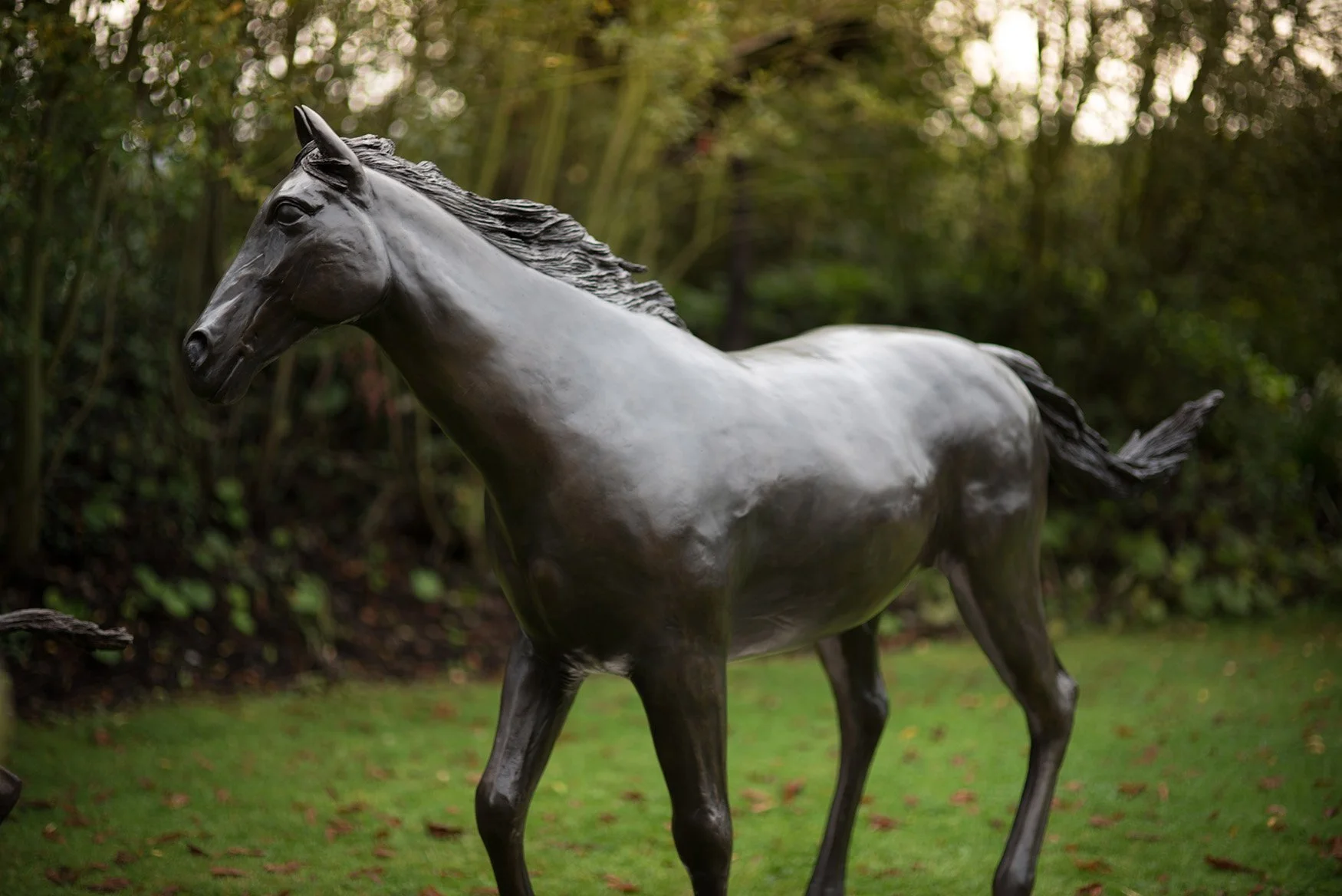 bronze-sculpture-horse-mare-03.jpg