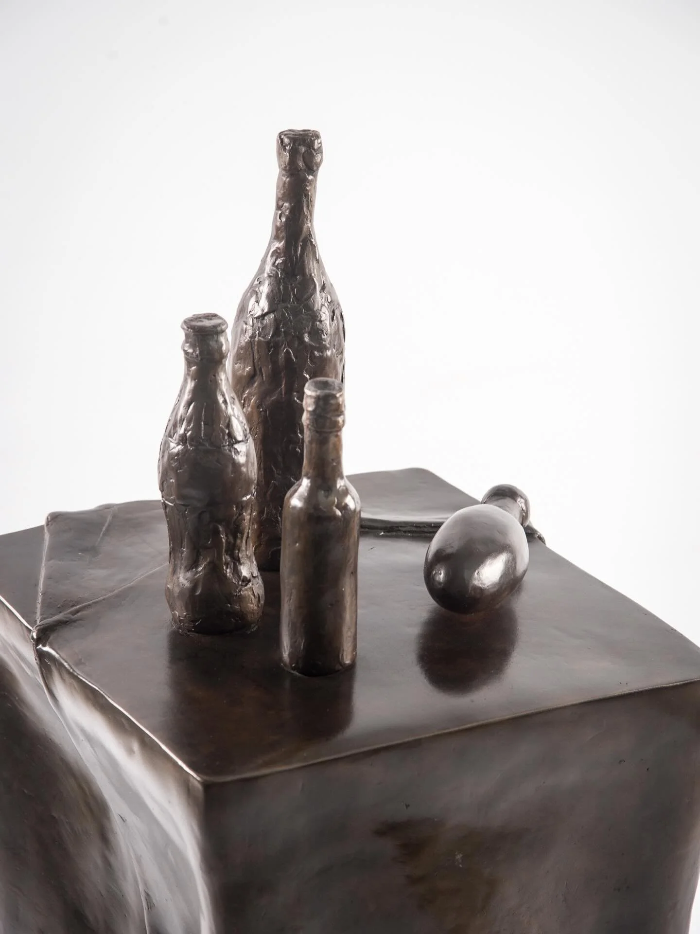 Still life VII by Lloyd Le Blanc

#stilllife 
#bronzesculpture
#sculpture