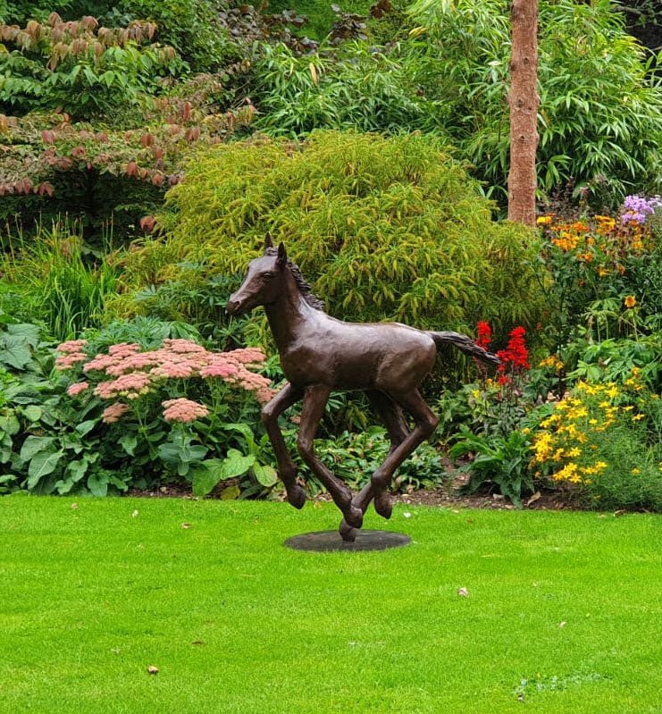 bronze-sculpture-horse-foal-01-v2.jpg