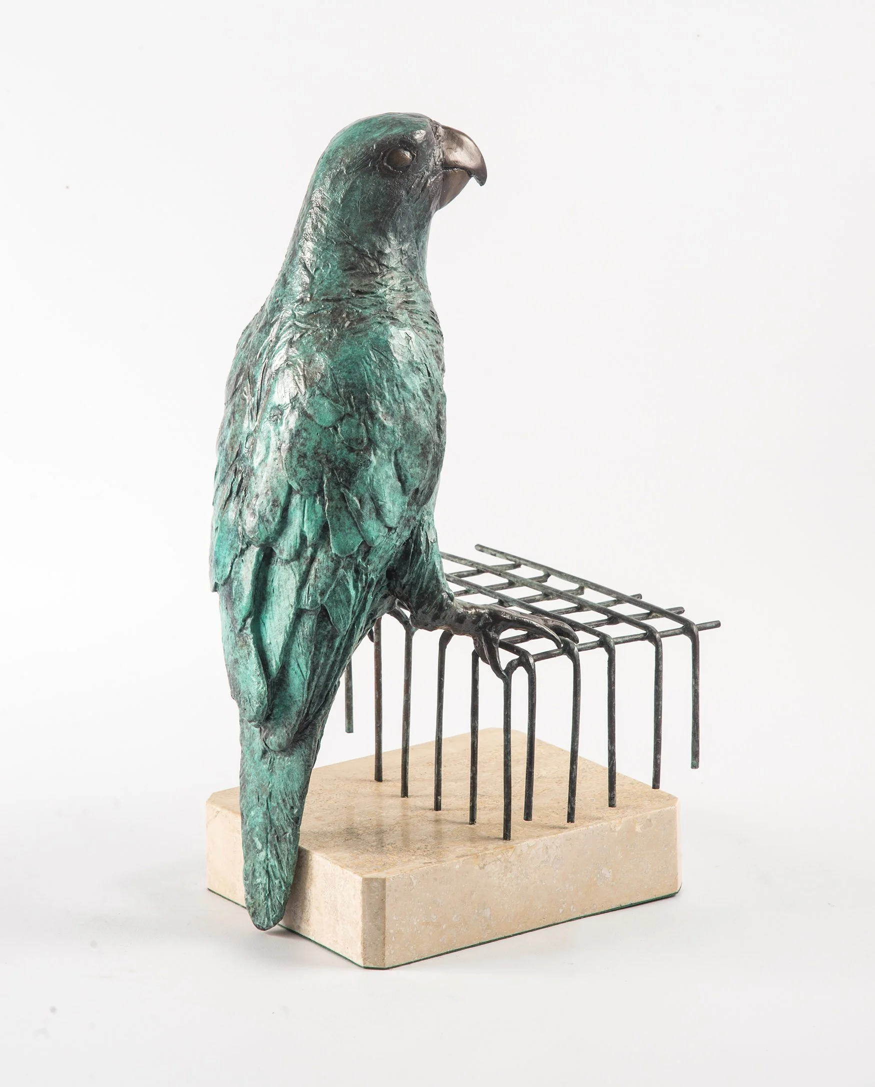 parrot-bronze-sculpture-v01.jpg
