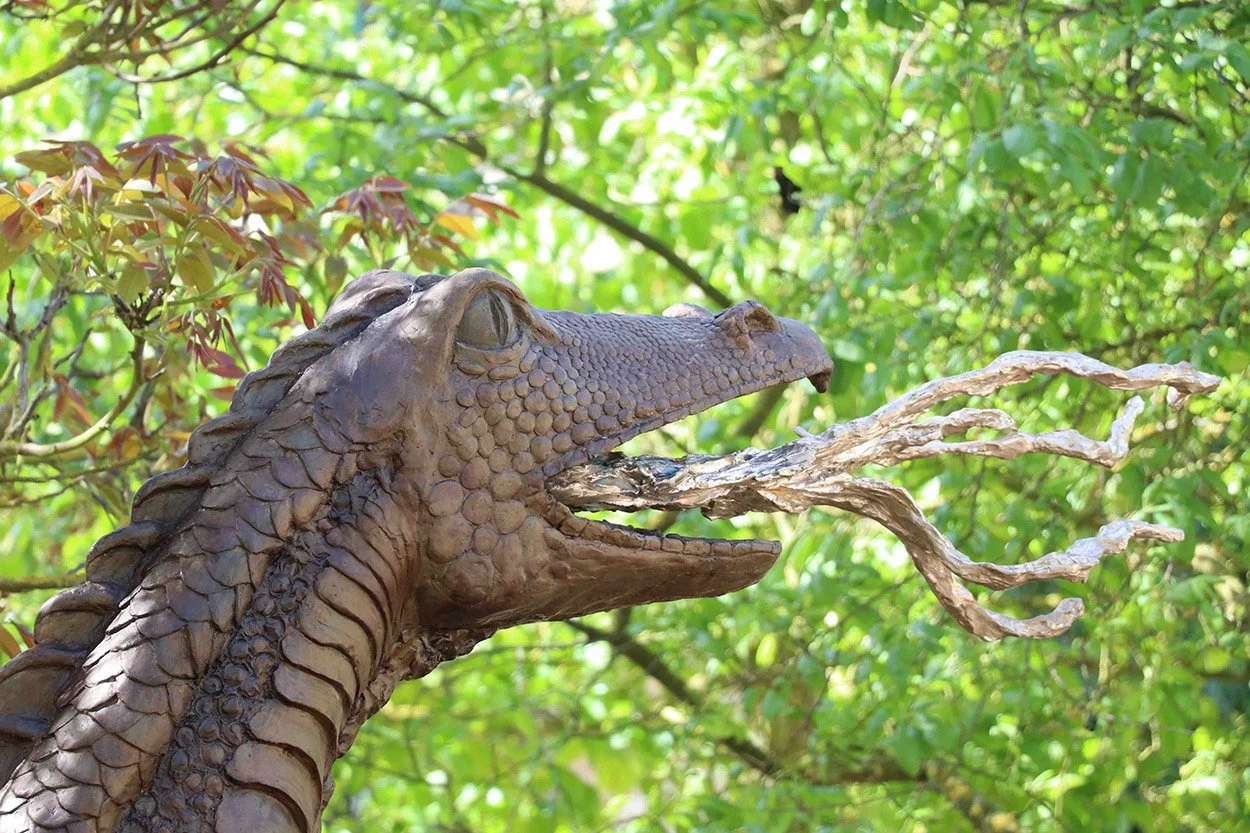 dragon-bronze-sculpture-v06.jpg