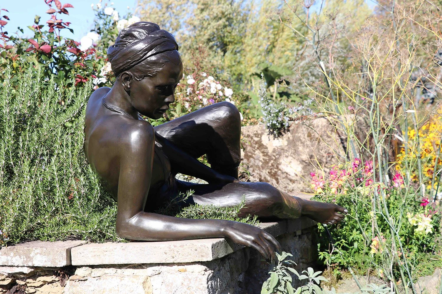 bronze-sculpture-young-woman-reclining-v4.jpg