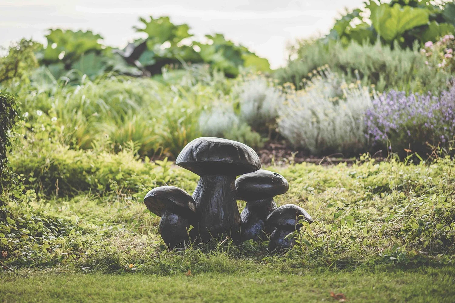 bronze-sculpture-mushrooms-01.jpg