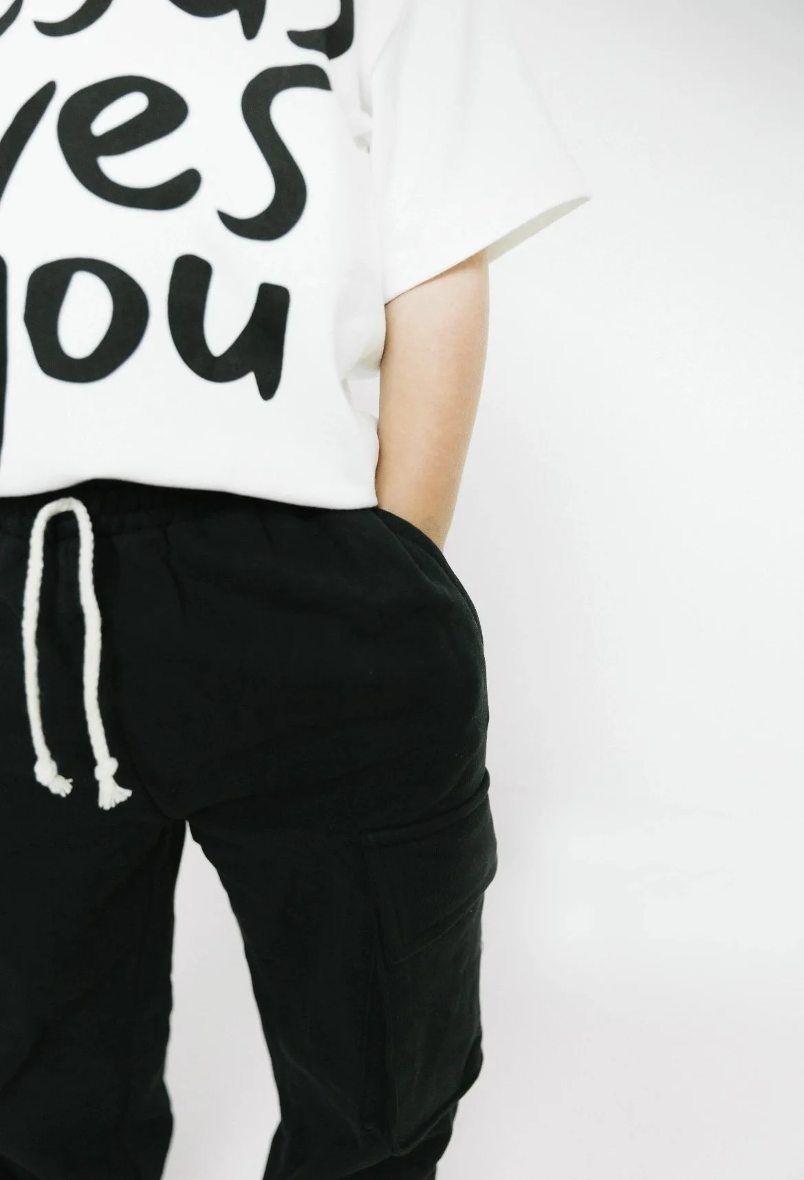 BLACK CARGO JOGGERS