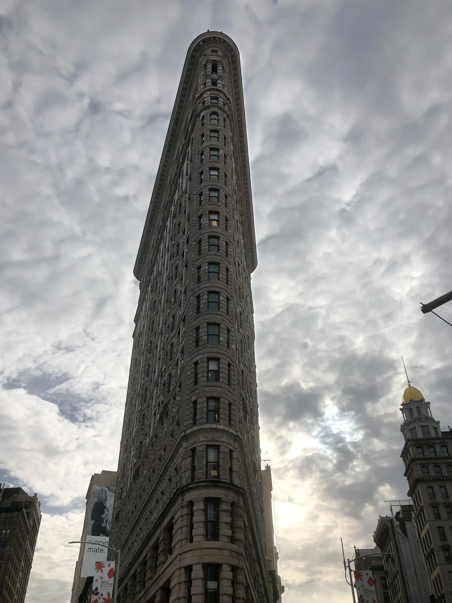  The Flat Iron Building 