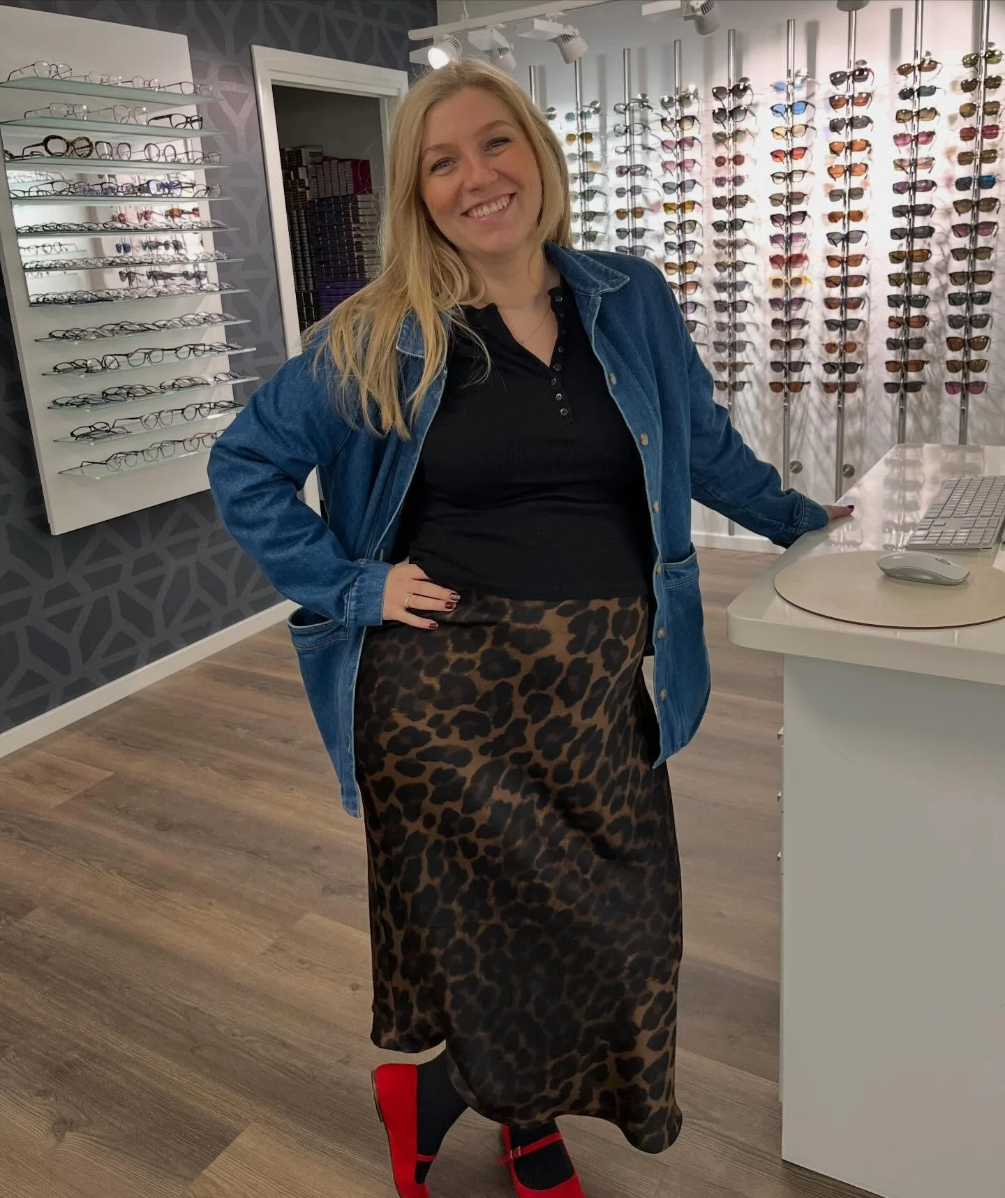 I dag g&aring;r Louise p&aring; barsel 🍼👶
Vi gl&aelig;der os til at se baby&hellip;.OG vi vil savne hende indtil hun kommer tilbage om 7 mdr. &hearts;️