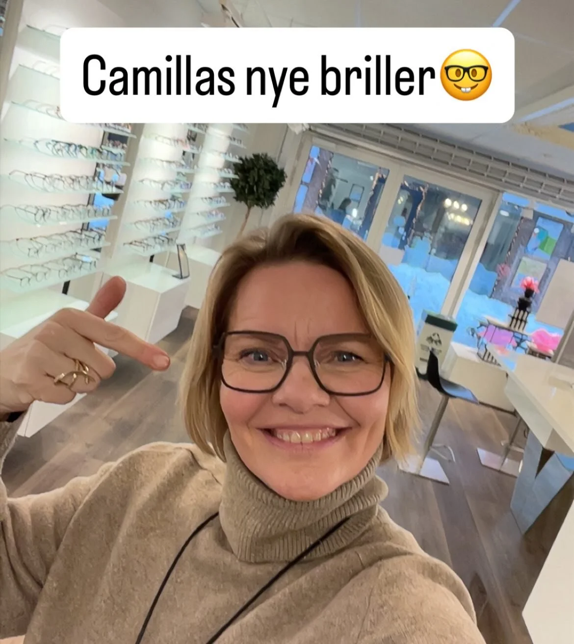 Camillas nye brille 🤓&hearts;️
Stel: @fleyecopenhagen model: Vilde
Glas: @hoyascandinavia Myself progressive tynde glas